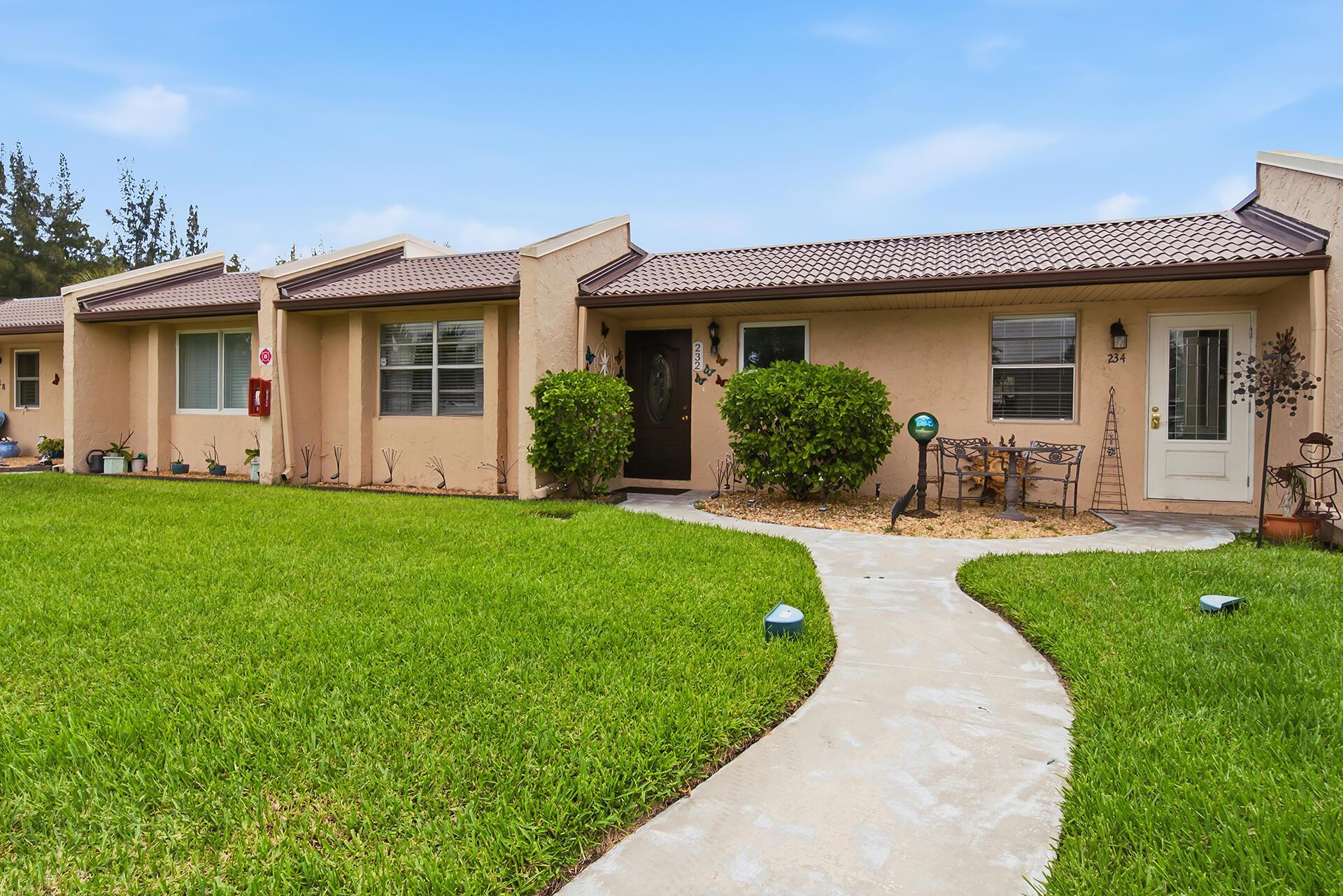 232 Lake Meryl Drive, West Palm Beach, FL 33411, West Palm Beach