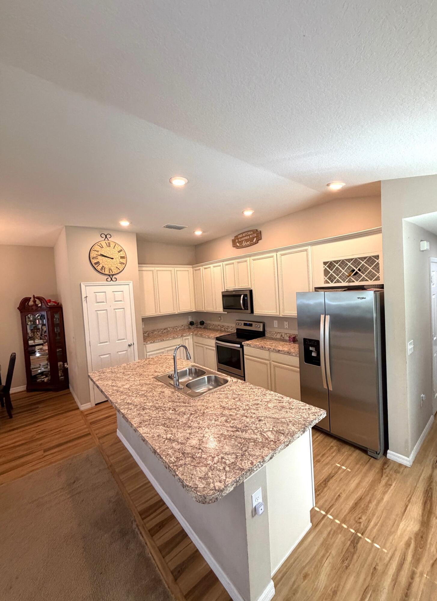 5670 NW Pine Trail Circle, Port St. Lucie, FL 34983, Port St. Lucie - Photo 2