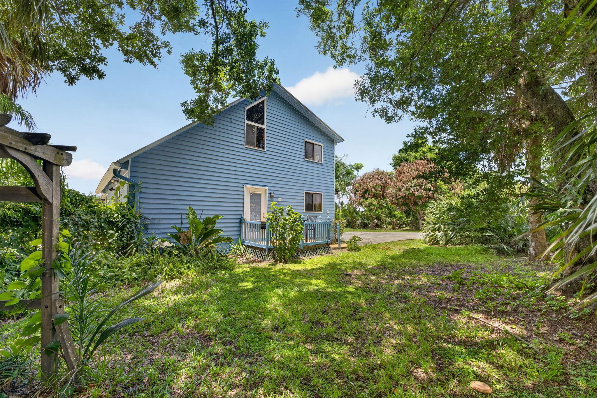 5707 SPRUCE Drive, Fort Pierce, FL 34982, Fort Pierce - Photo 4