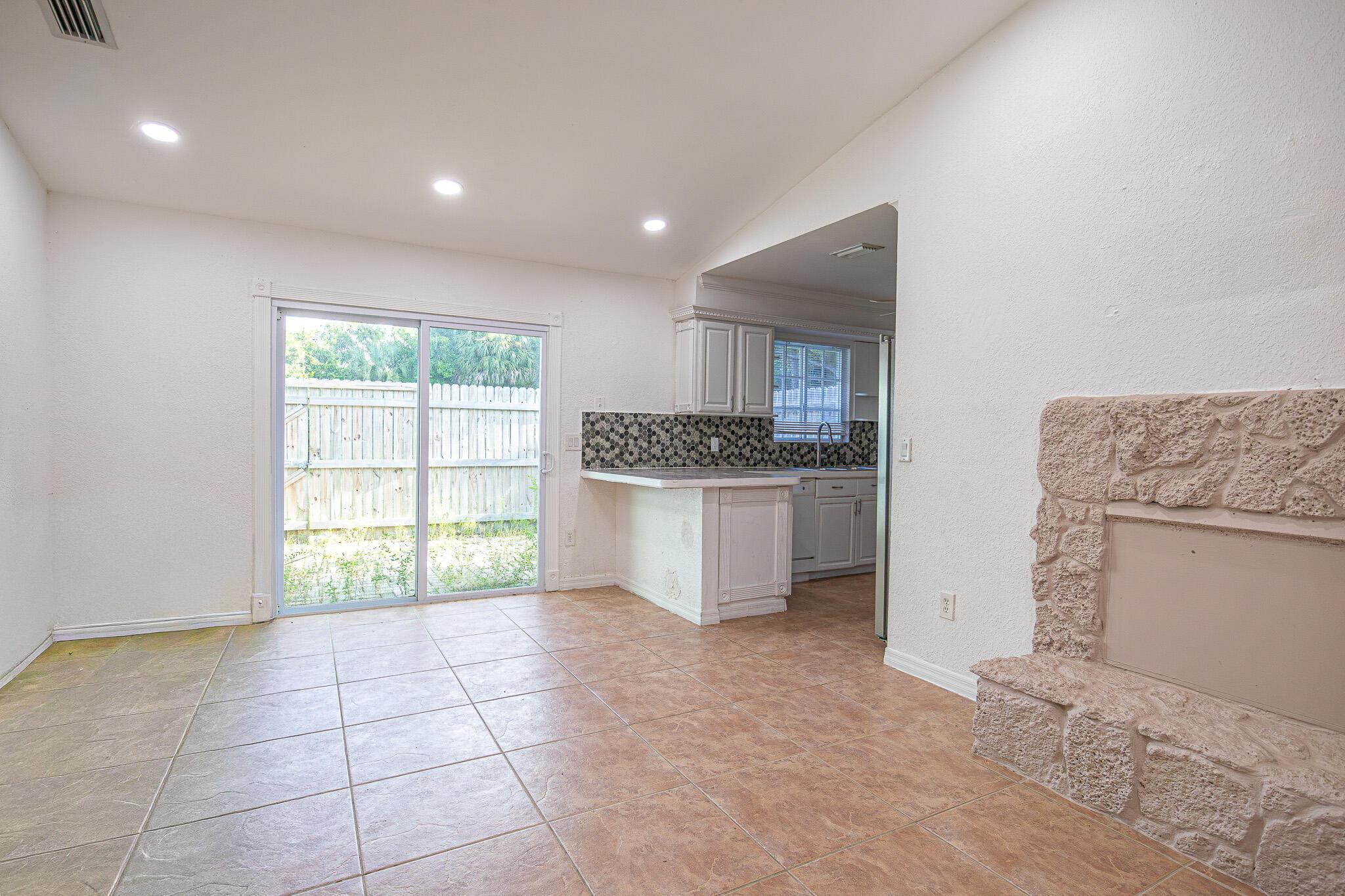 11714 ORANGE Boulevard, The Acreage, FL 33412, The Acreage - Photo 4