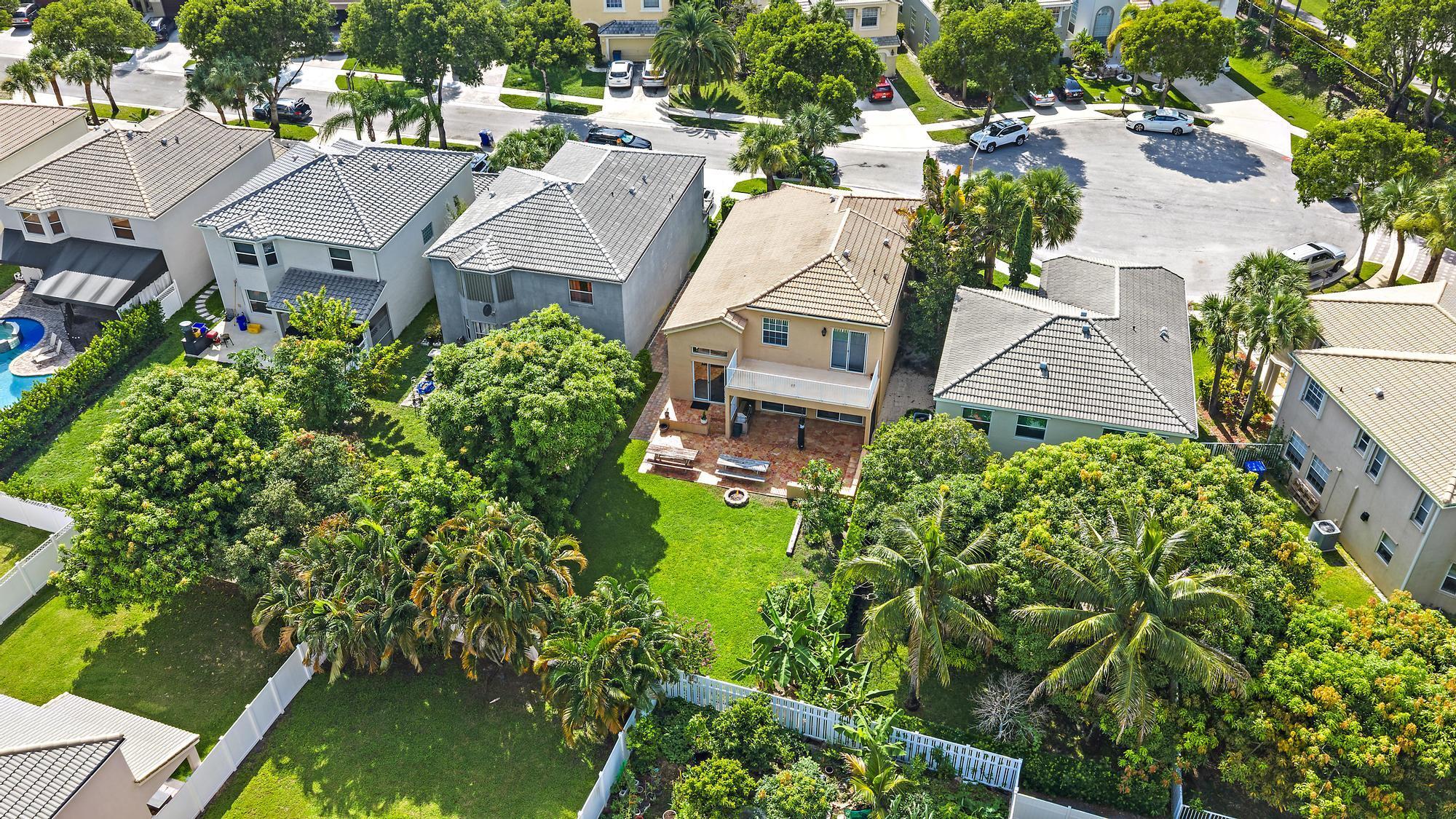 1267 Gembrook Court, Royal Palm Beach, FL 33411, Royal Palm Beach - Photo 5