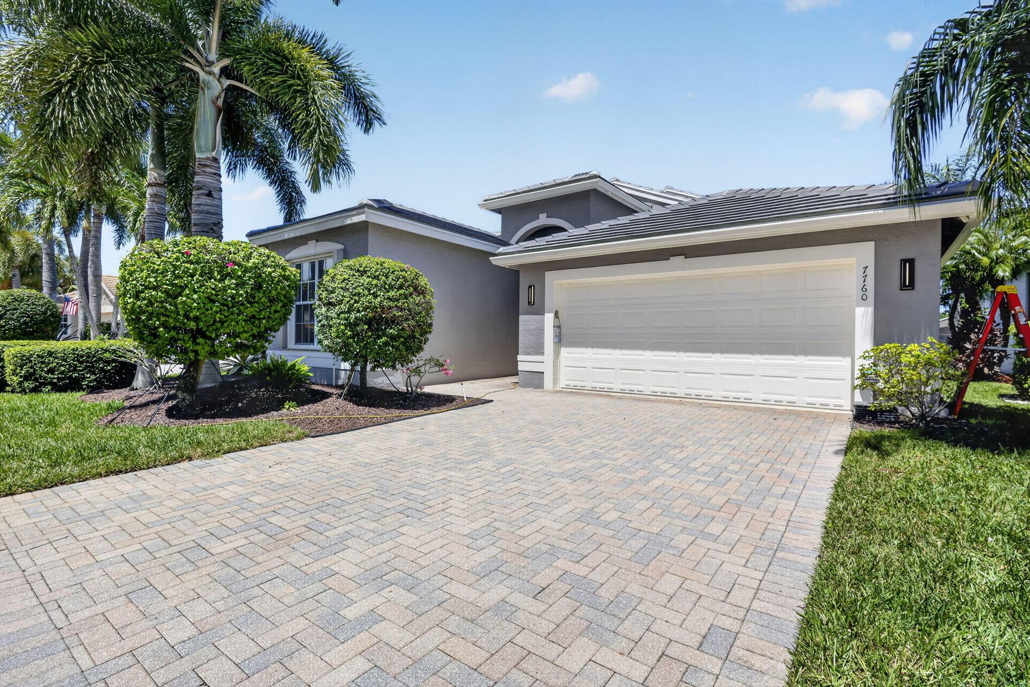 7760 Lighthouse Point Lane, Lake Worth, FL 33467, Lake Worth - Photo 2