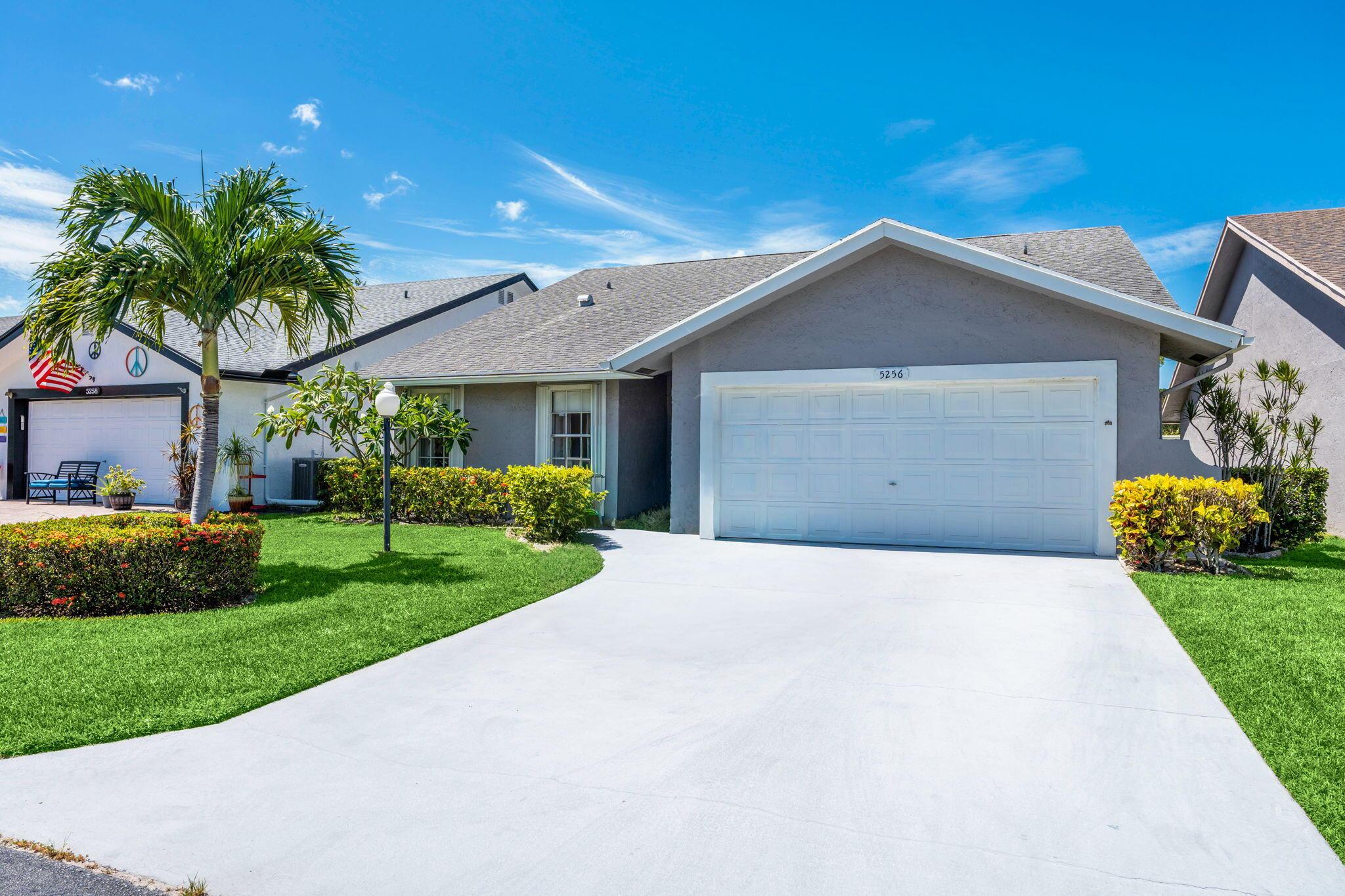5256 Tiffany Anne Circle, West Palm Beach, FL 33417, West Palm Beach - Photo 2