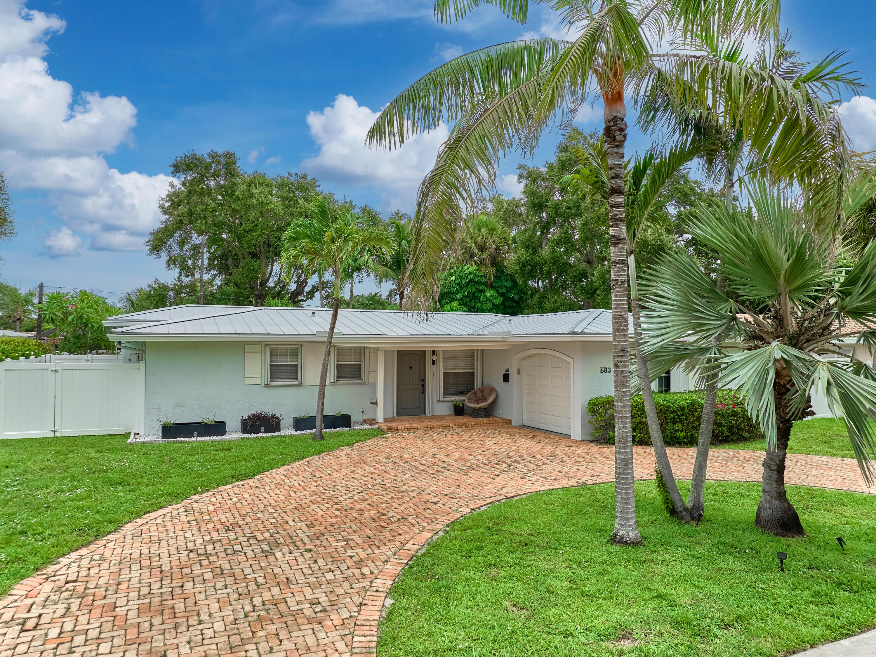 683 SW 2ND Street, Boca Raton, FL 33486, Boca Raton - Photo 2