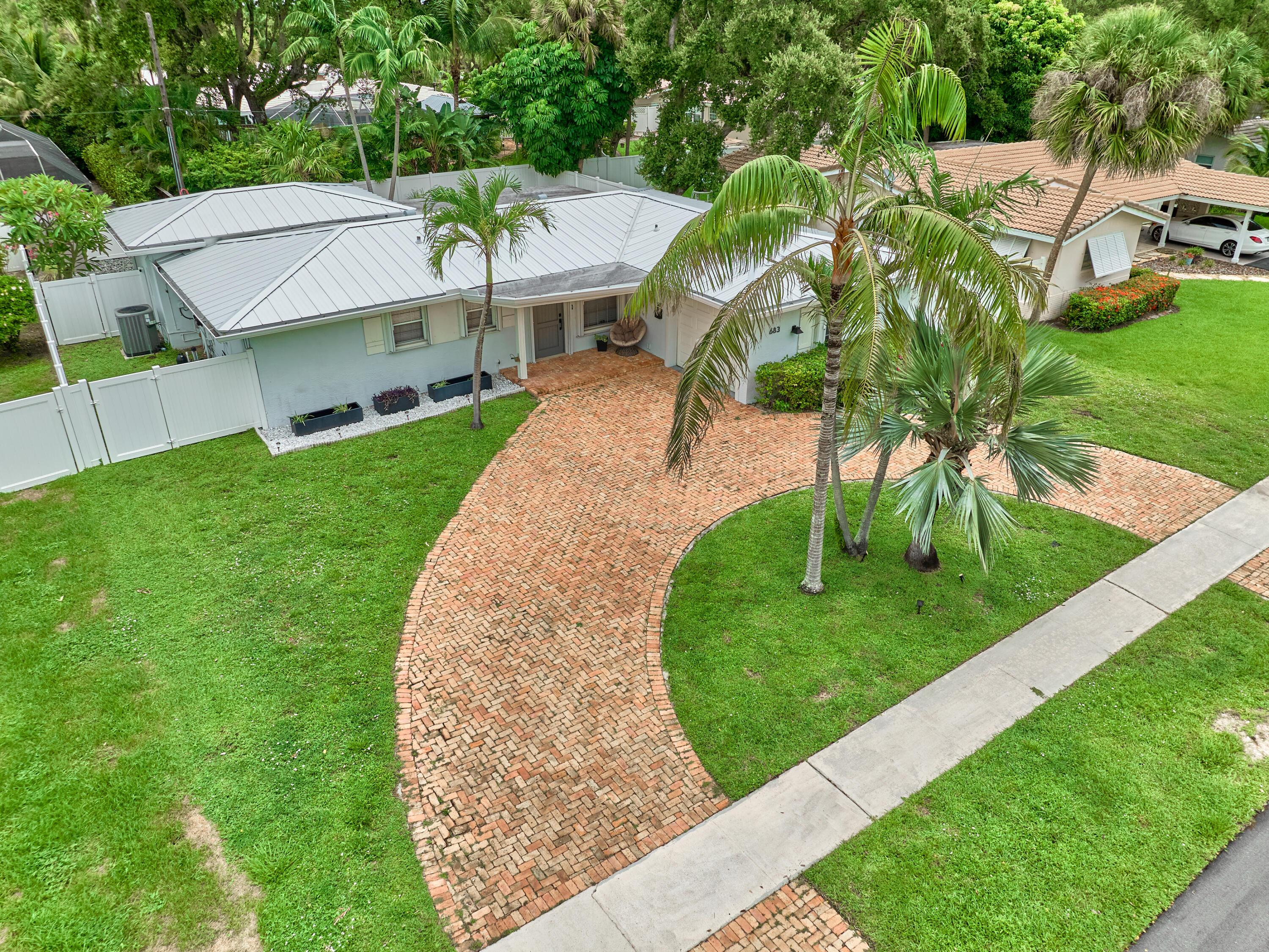 683 SW 2ND Street, Boca Raton, FL 33486, Boca Raton - Photo 4