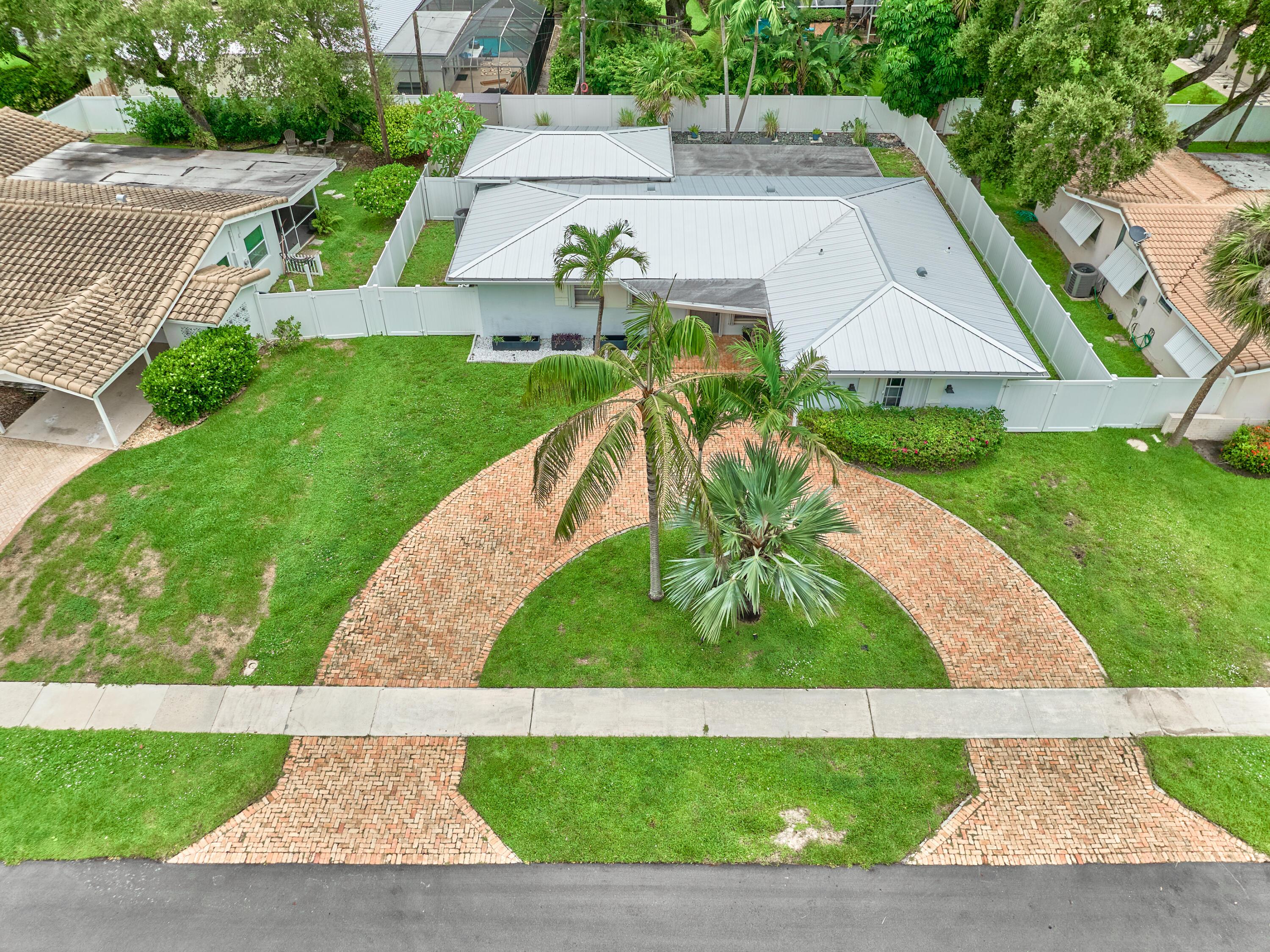 683 SW 2ND Street, Boca Raton, FL 33486, Boca Raton