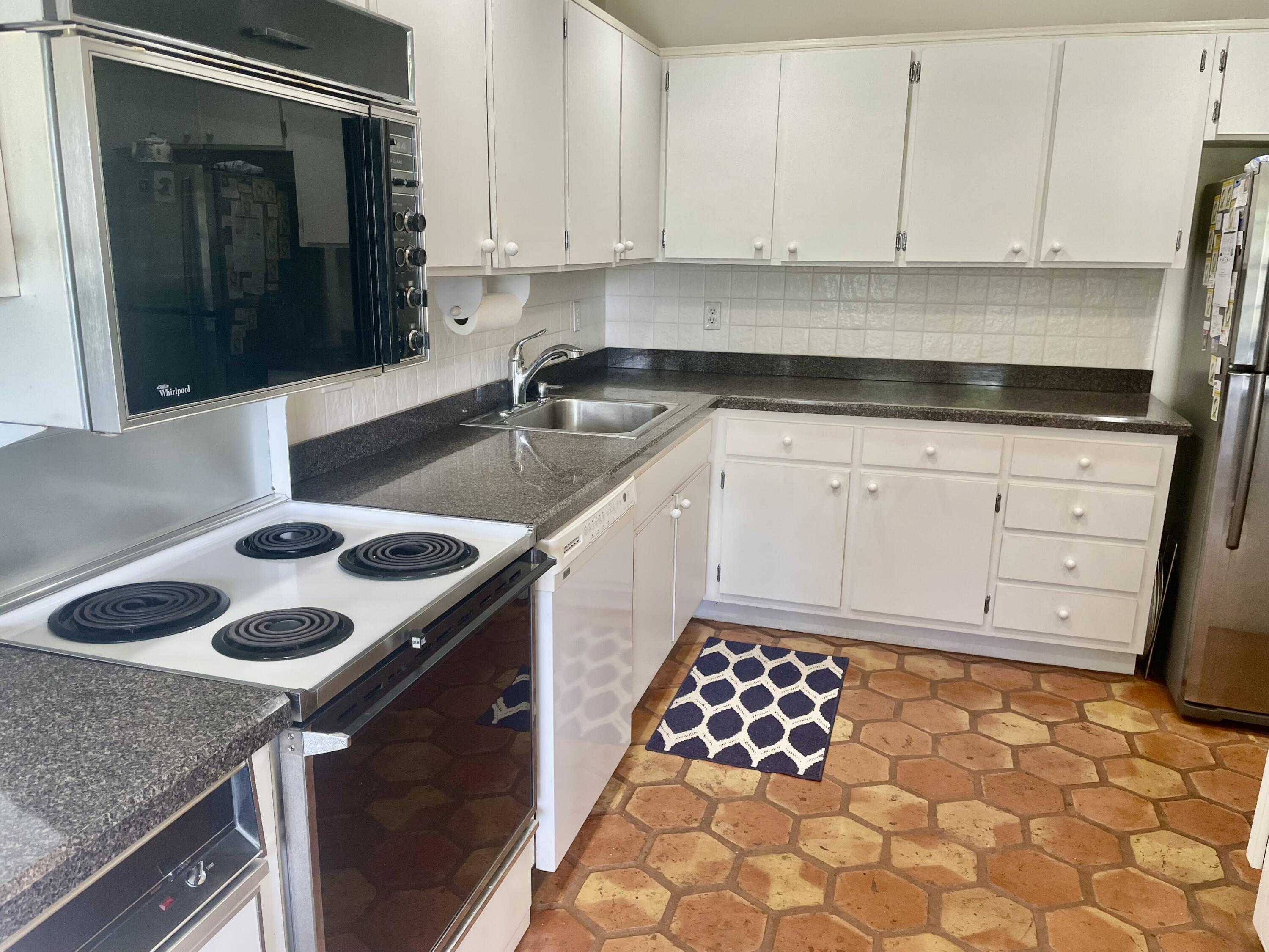 1 WESTGATE Lane 1B, Boynton Beach, FL 33436, Boynton Beach - Photo 3