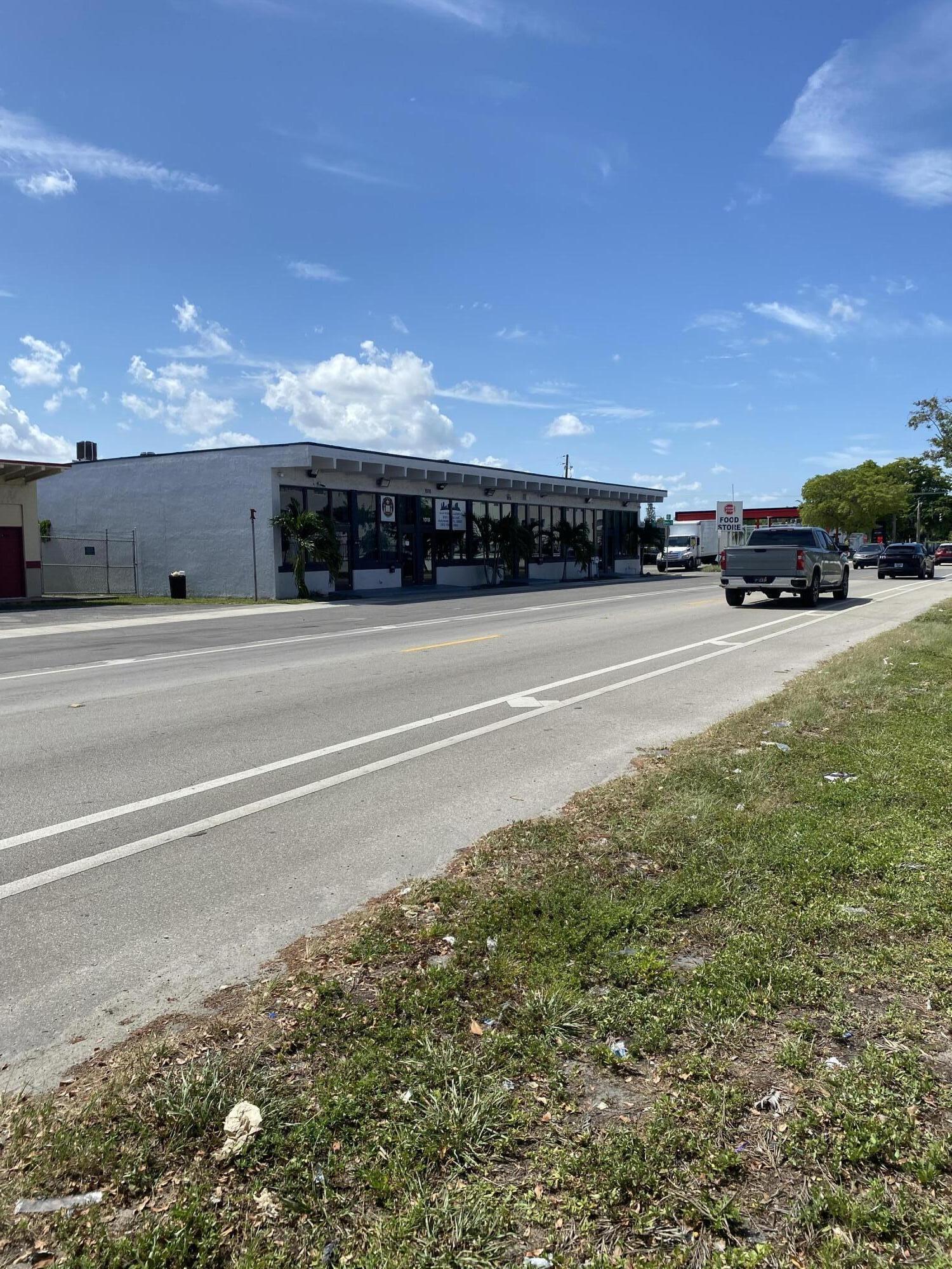1000 S 56th Avenue, Hollywood, FL, Hollywood - Photo 5