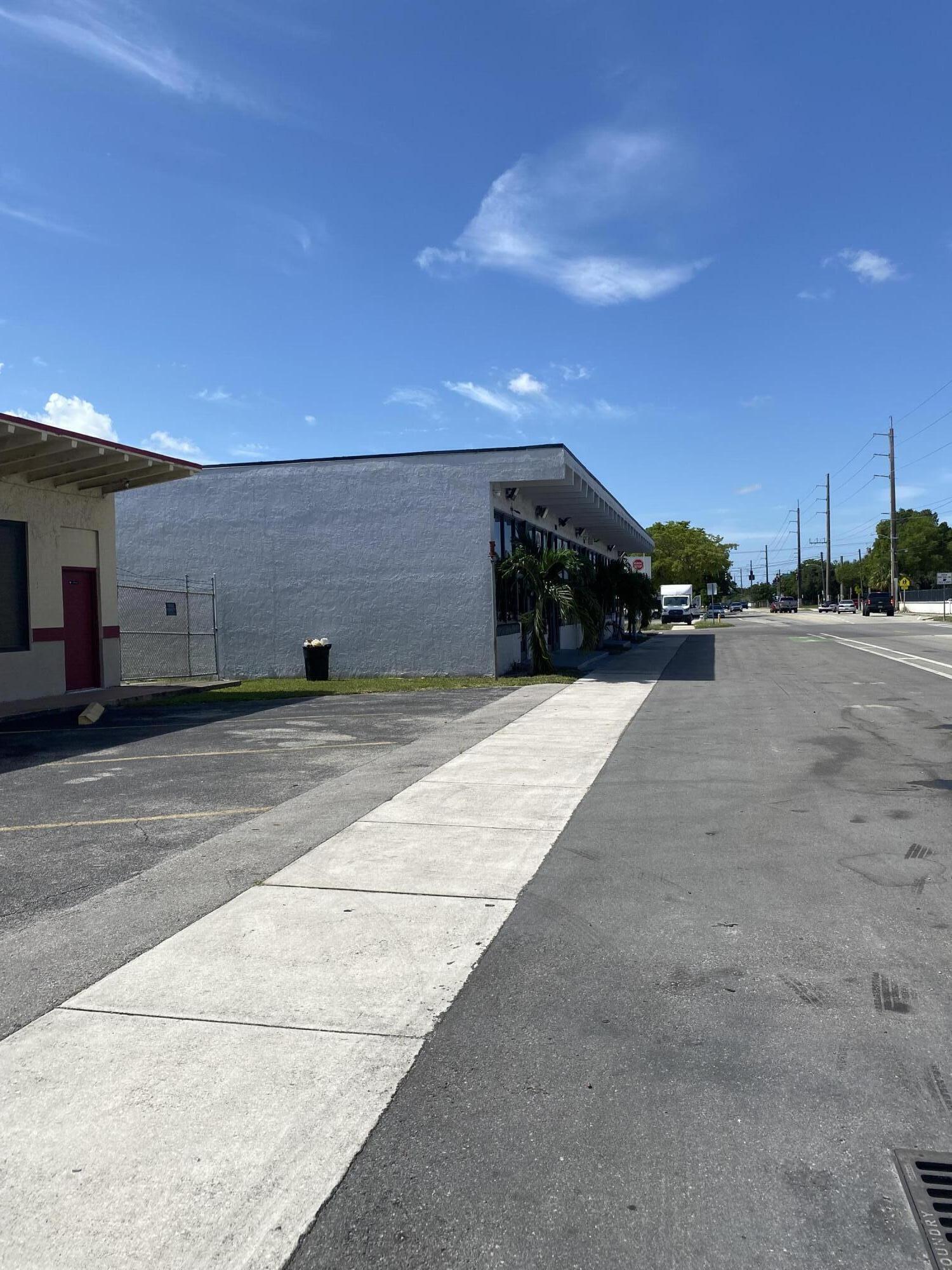 1000 S 56th Avenue, Hollywood, FL, Hollywood - Photo 4