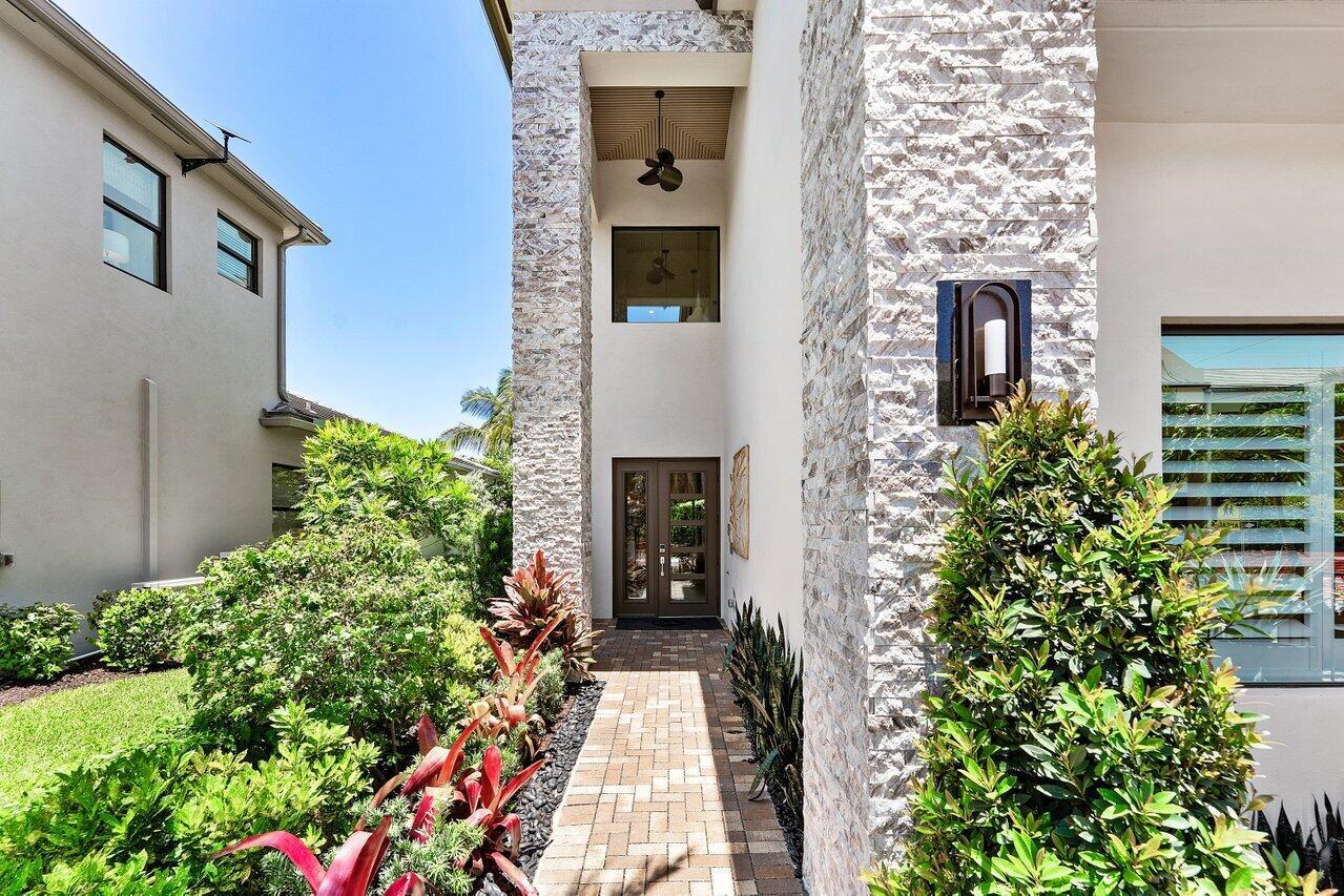 531 41st Street, West Palm Beach, FL 33407, West Palm Beach - Photo 2