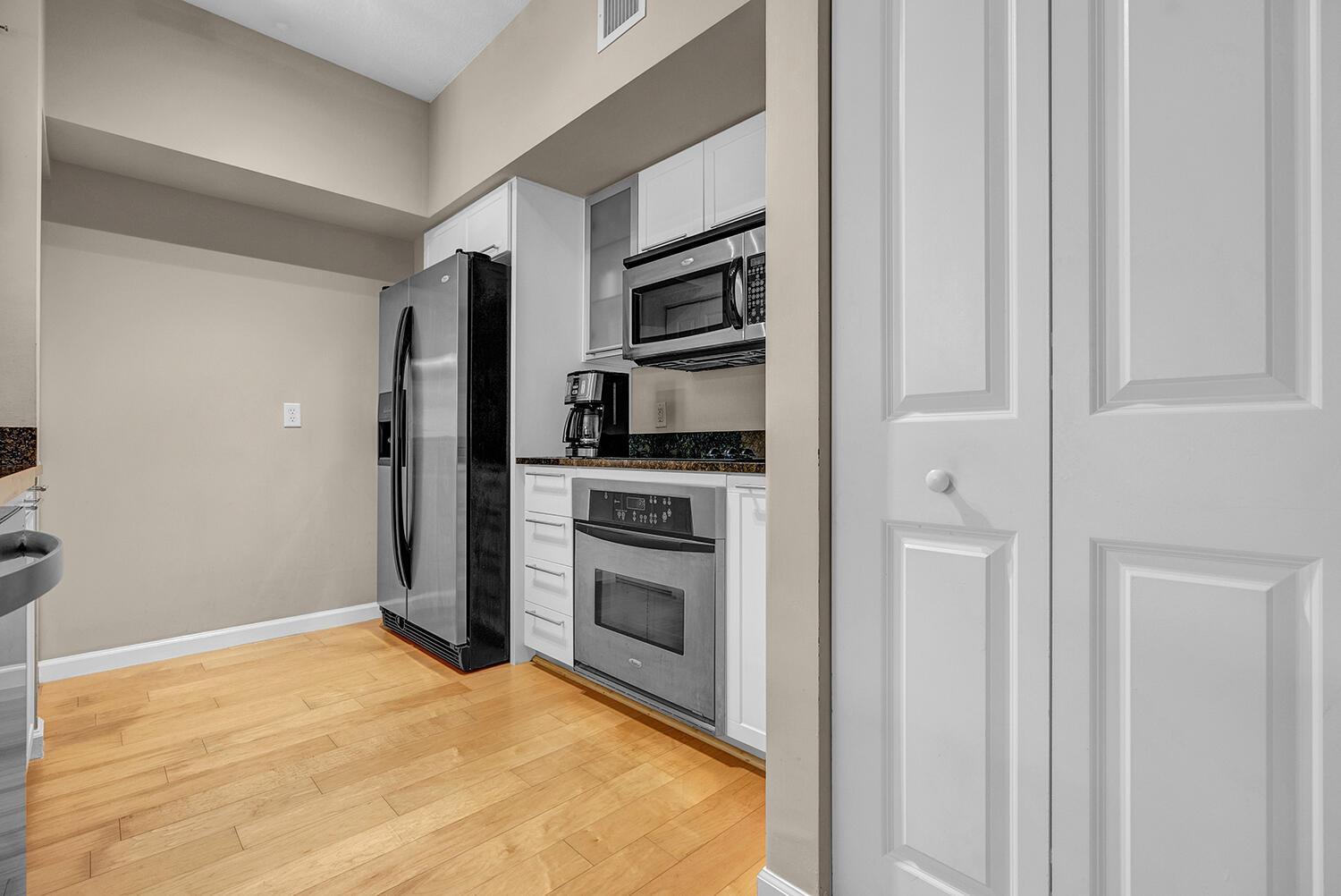 235 NE 1ST Street 404, Delray Beach, FL 33444, Delray Beach - Photo 4