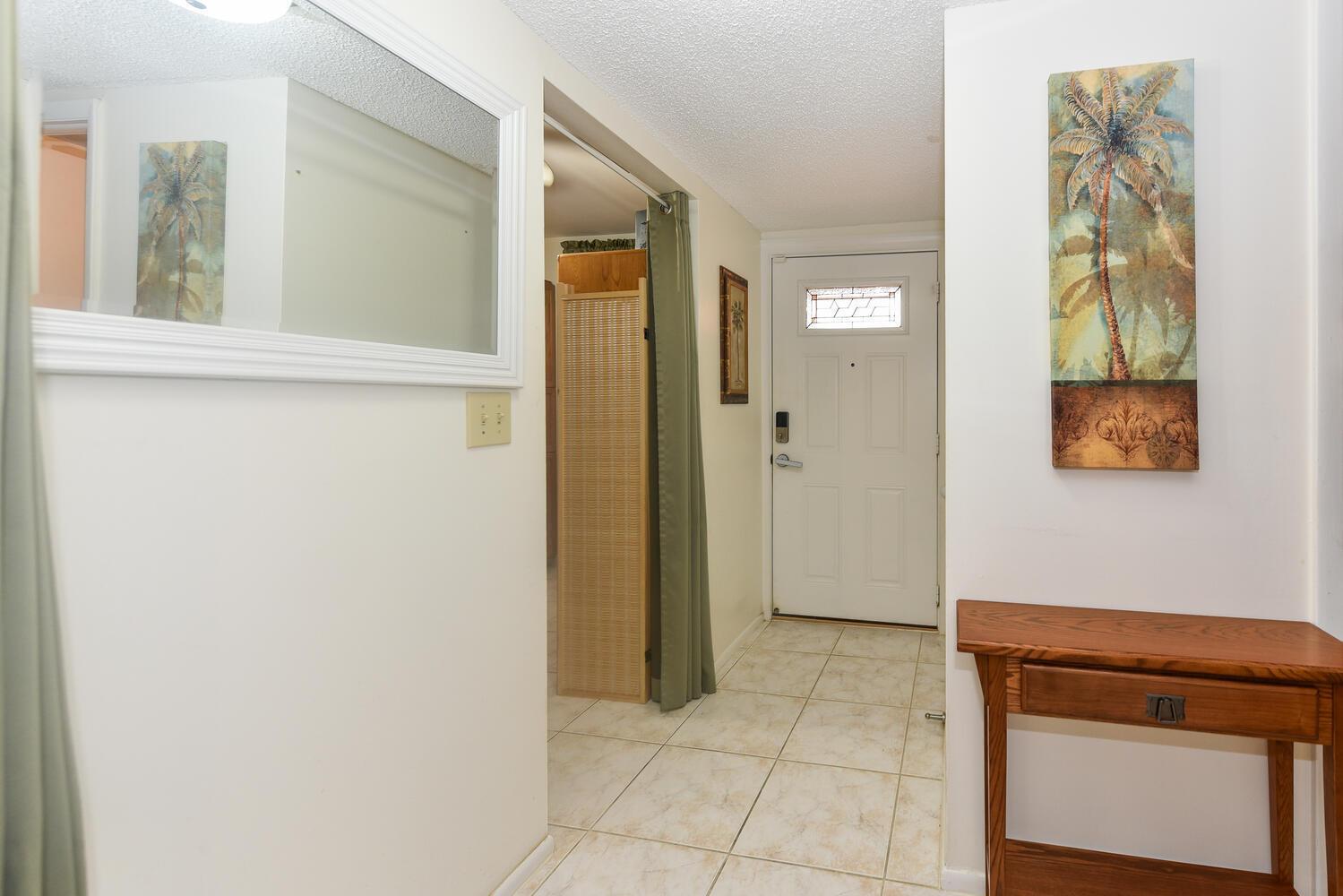 166 Lake Carol Drive, West Palm Beach, FL 33411, West Palm Beach - Photo 3