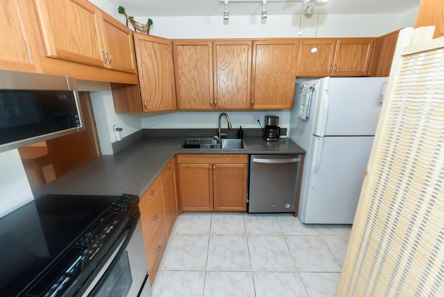 166 Lake Carol Drive, West Palm Beach, FL 33411, West Palm Beach - Photo 4