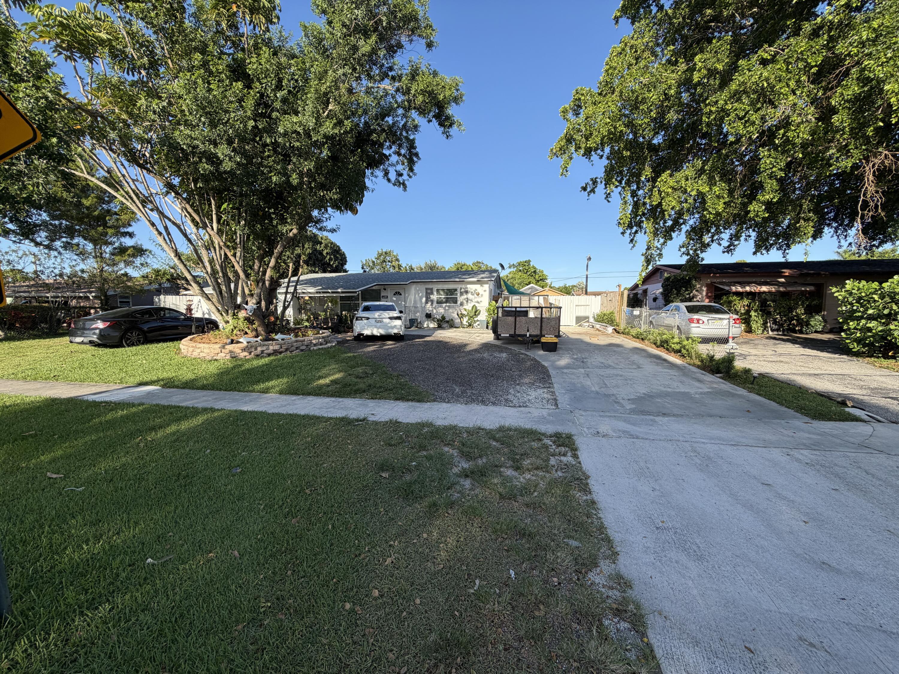 912 MONTEGO Drive, West Palm Beach, FL 33415, West Palm Beach