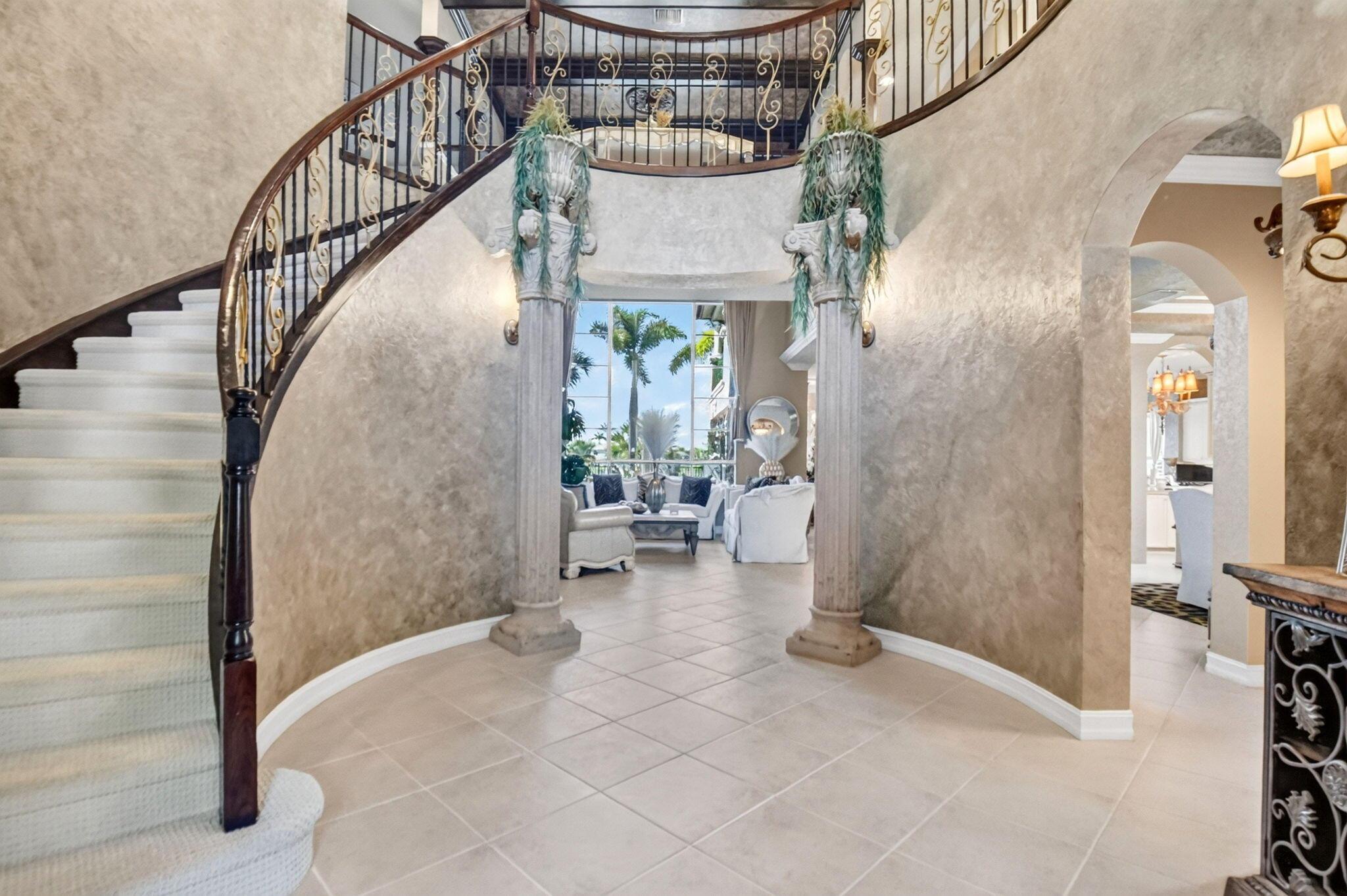 611 Edgebrook Lane, Royal Palm Beach, FL 33411, Royal Palm Beach - Photo 4