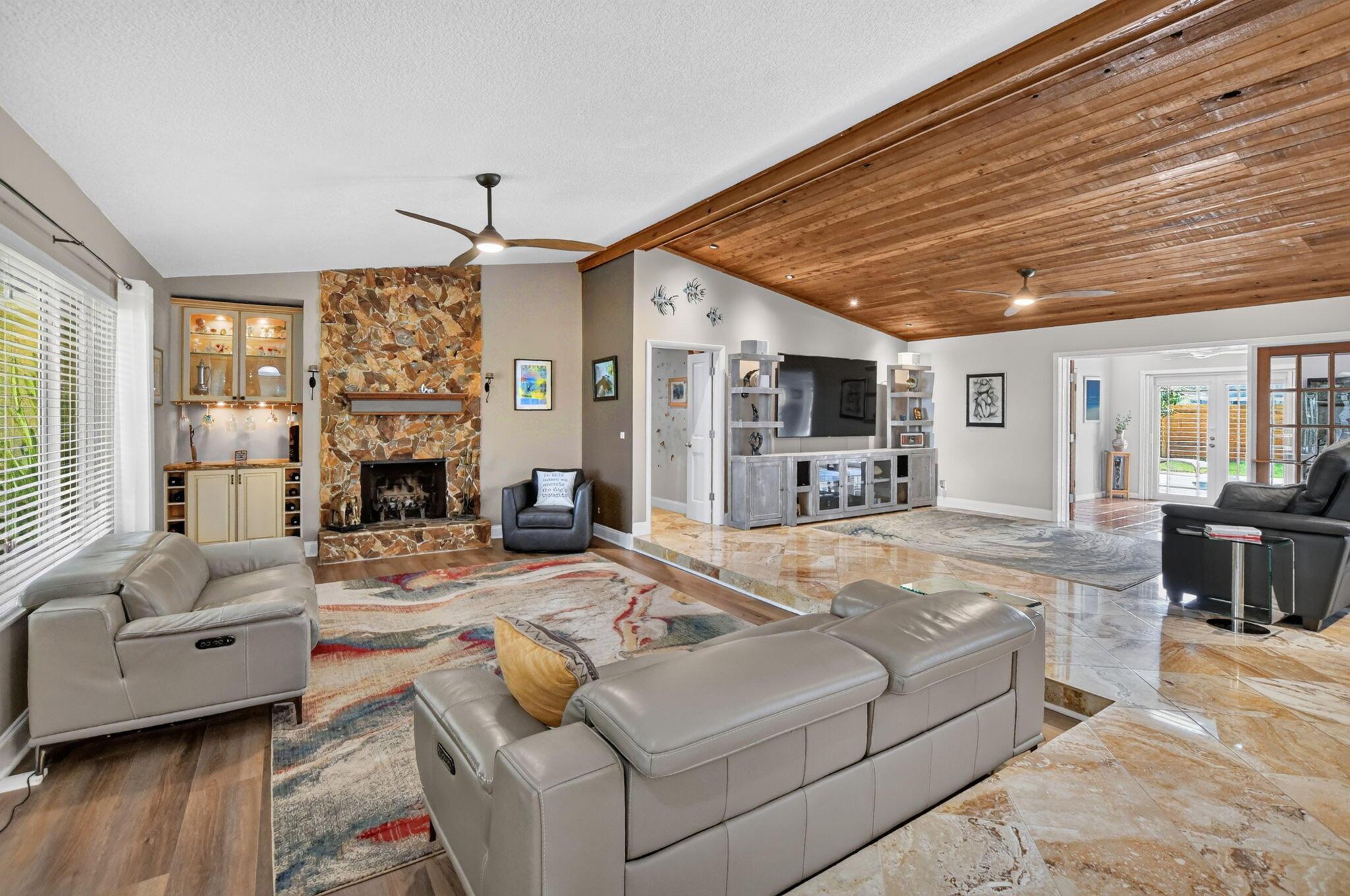 32 SW 14TH Avenue, Boca Raton, FL 33486, Boca Raton - Photo 5