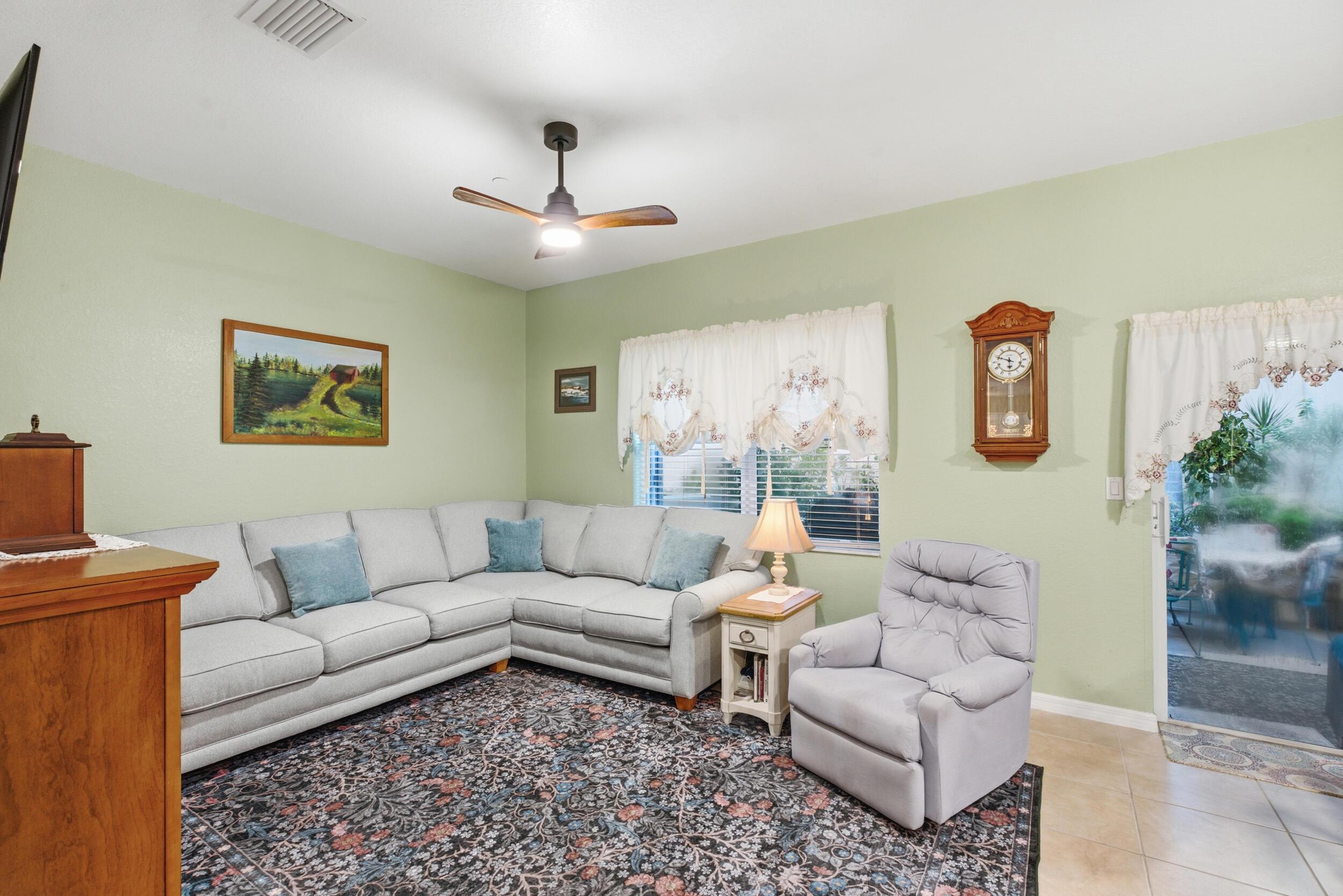 4257 SW PINE COVE Court, Stuart, FL 34997, Stuart - Photo 2