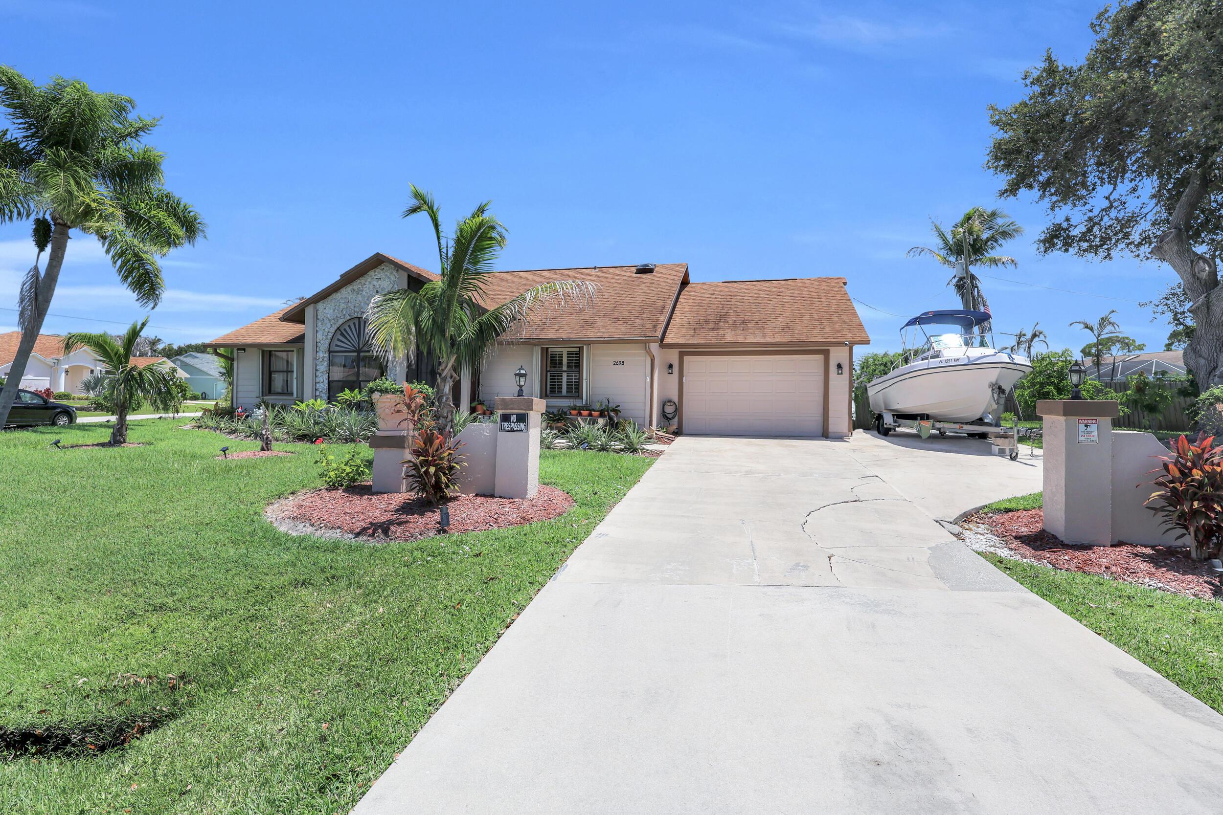 2698 SE Calusa Avenue, Port St. Lucie, FL 34952, Port St. Lucie - Photo 2