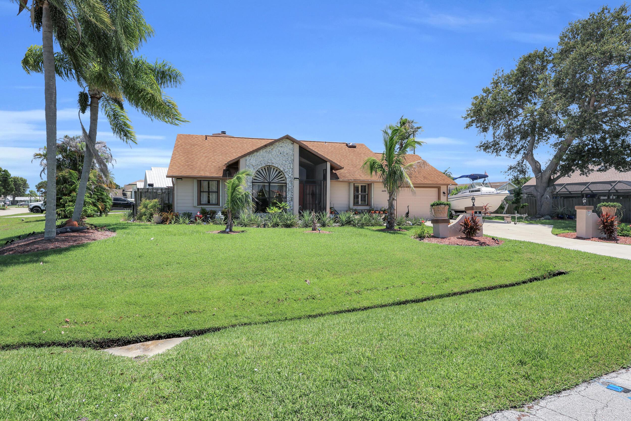 2698 SE Calusa Avenue, Port St. Lucie, FL 34952, Port St. Lucie - Photo 3