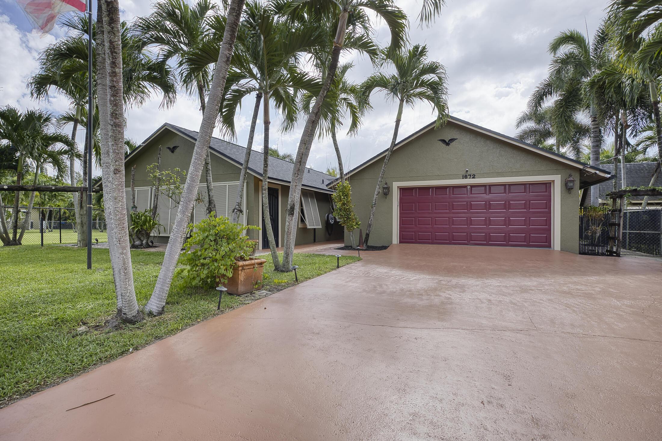 1672 ERIE Terrace, Palm Springs, FL 33406, Palm Springs