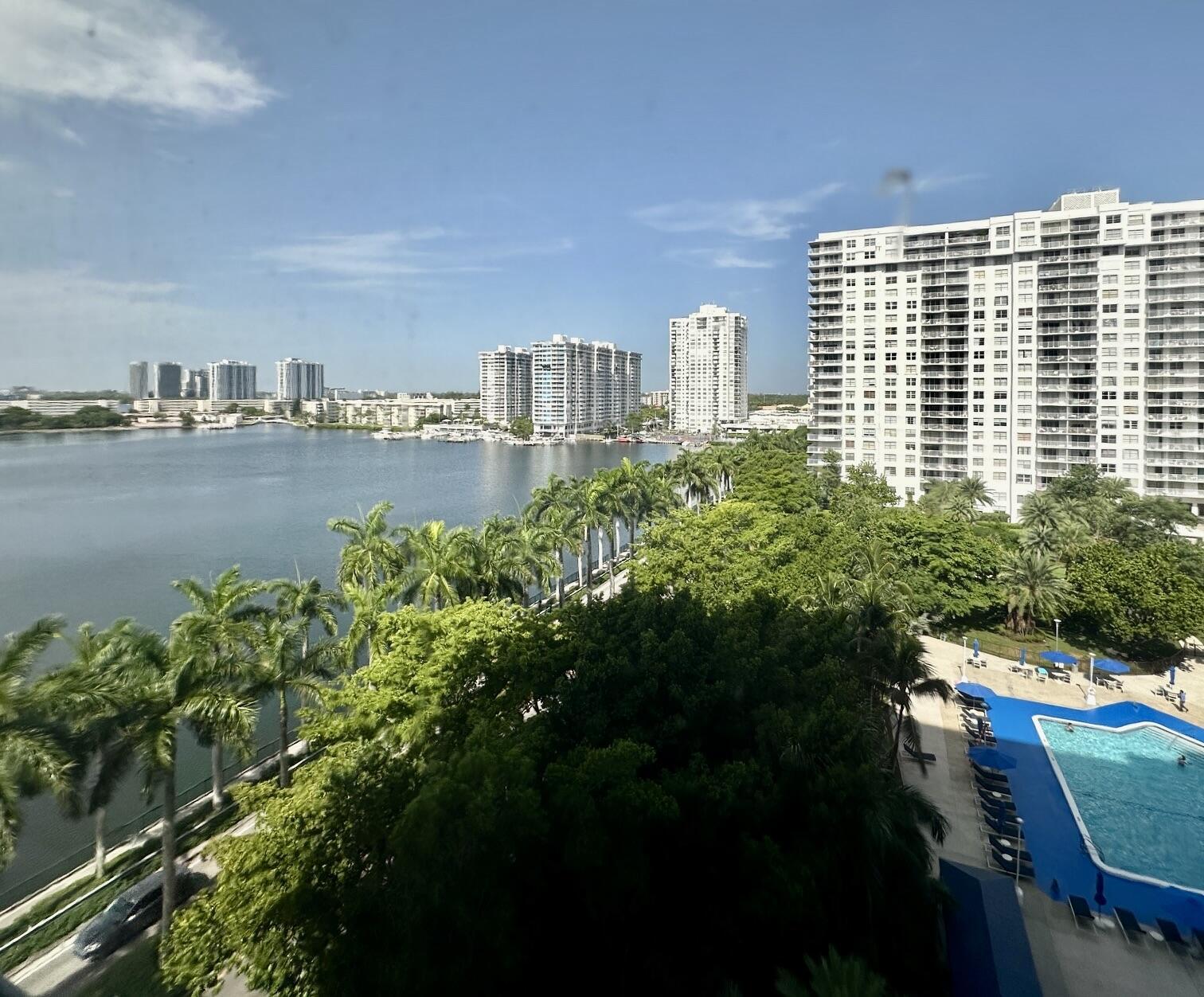 2851 NE 183RD Street 914E, Aventura, FL 33160, Aventura - Photo 2
