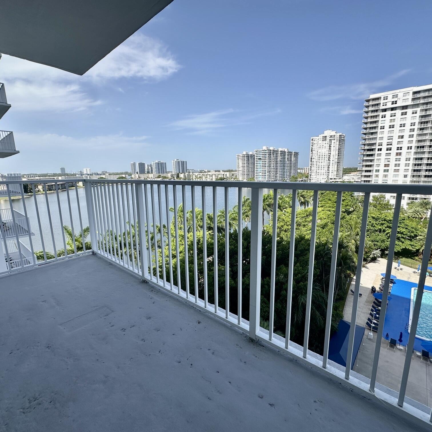 2851 NE 183RD Street 914E, Aventura, FL 33160, Aventura - Photo 4