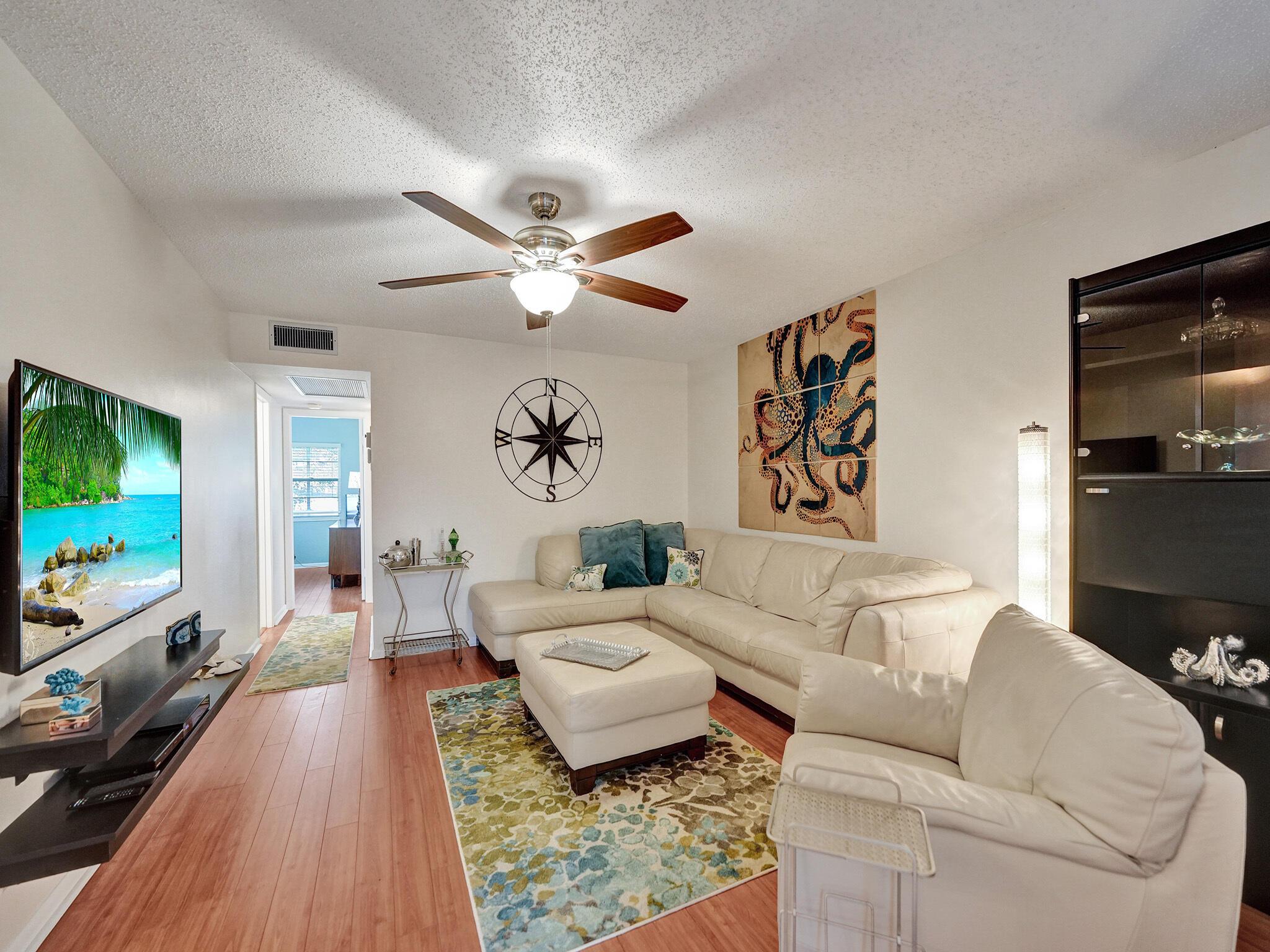 232 Farnham J 232, Deerfield Beach, FL 33442, Deerfield Beach - Photo 2