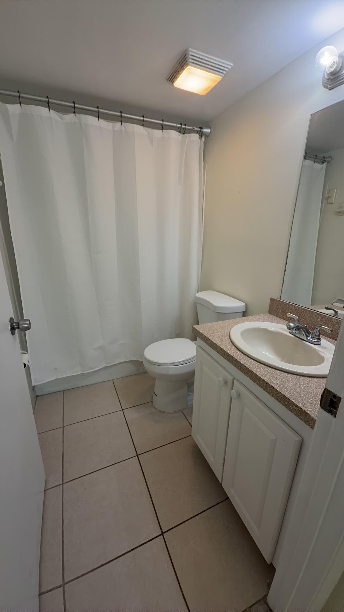 905 Southridge Road 204a, Delray Beach, FL 33444, Delray Beach - Photo 5