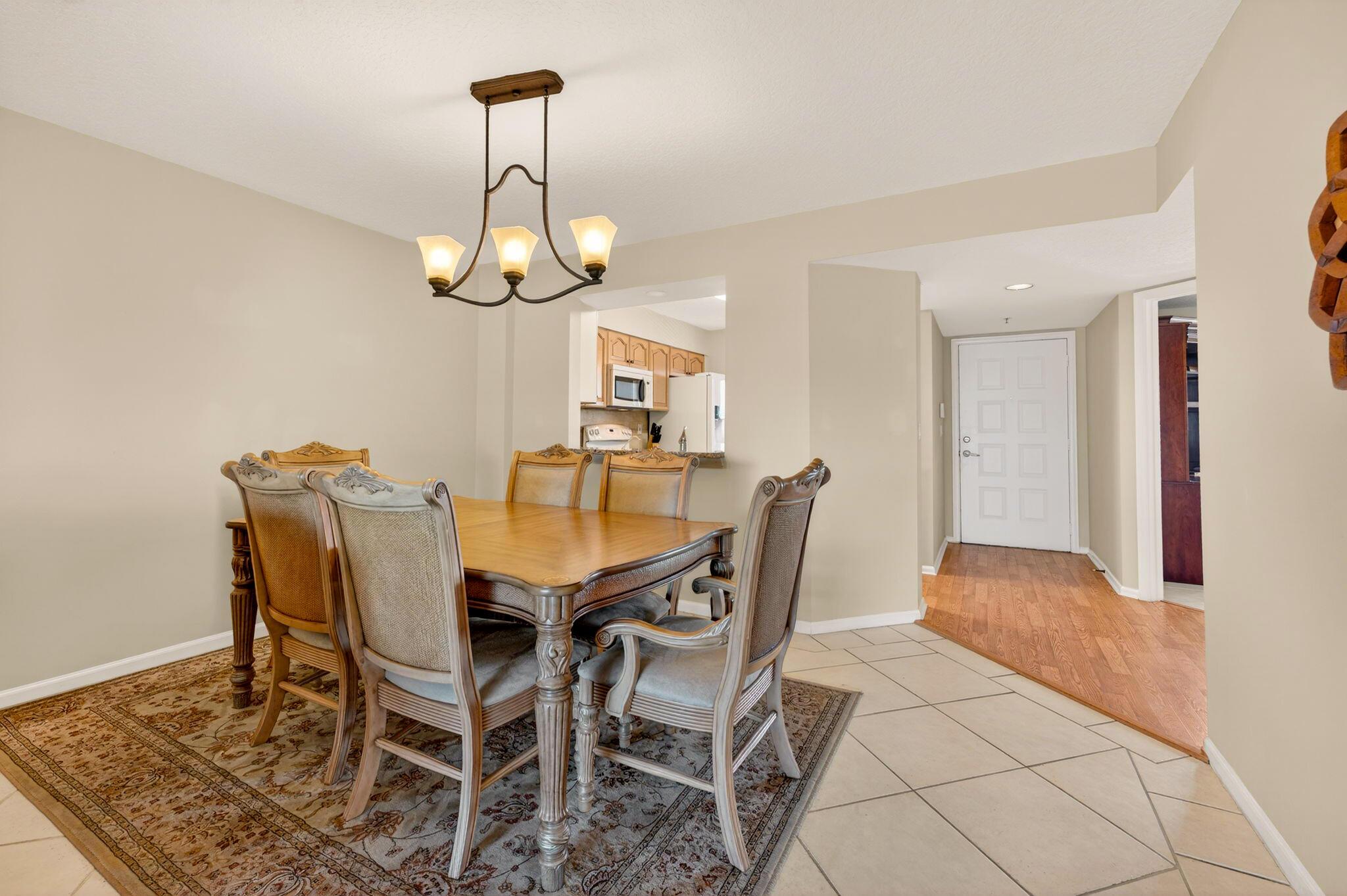 5906 CRYSTAL SHORES Drive 404, Boynton Beach, FL 33437, Boynton Beach - Photo 3