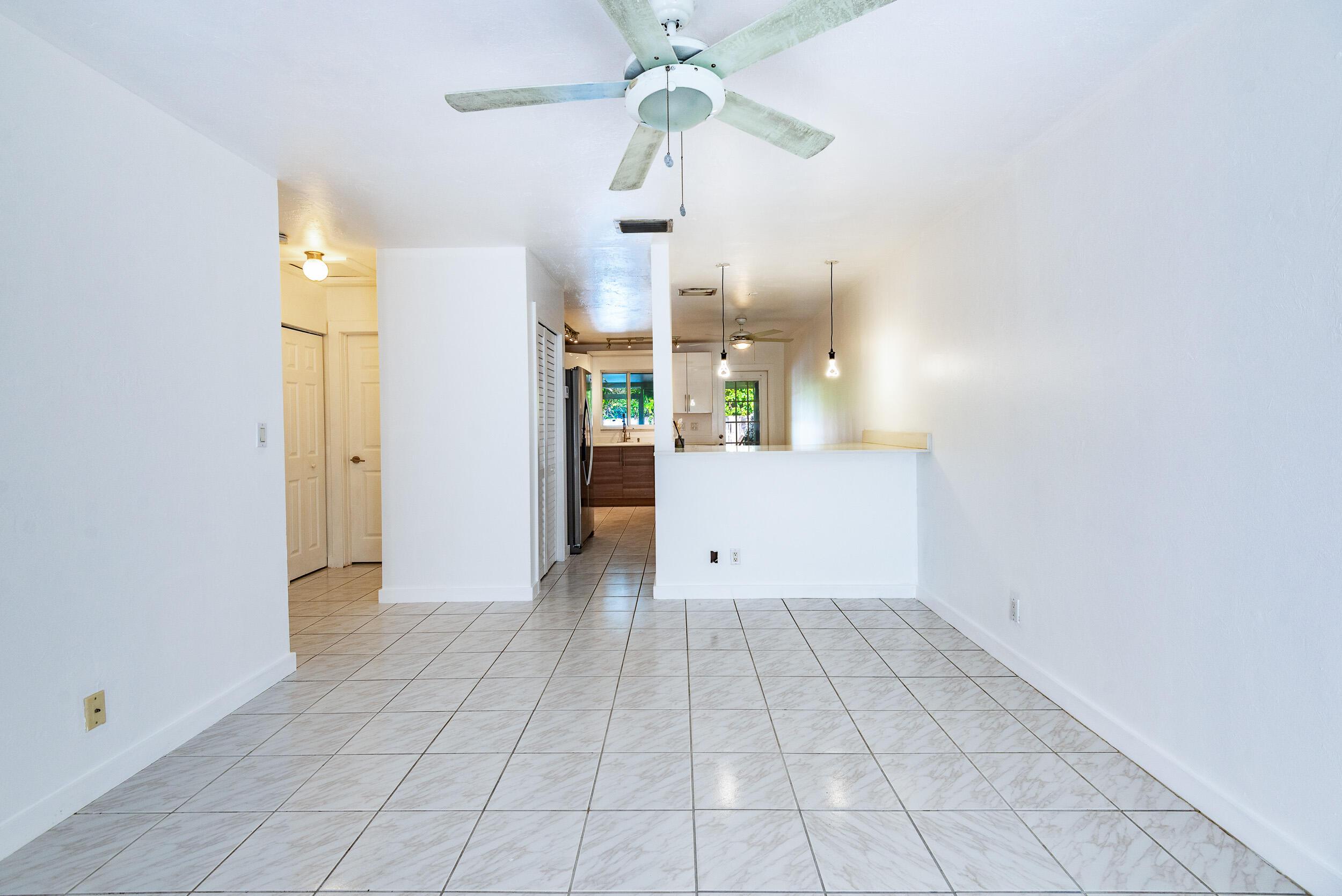 2501 TAYLOR Street C, Hollywood, FL 33020, Hollywood - Photo 3