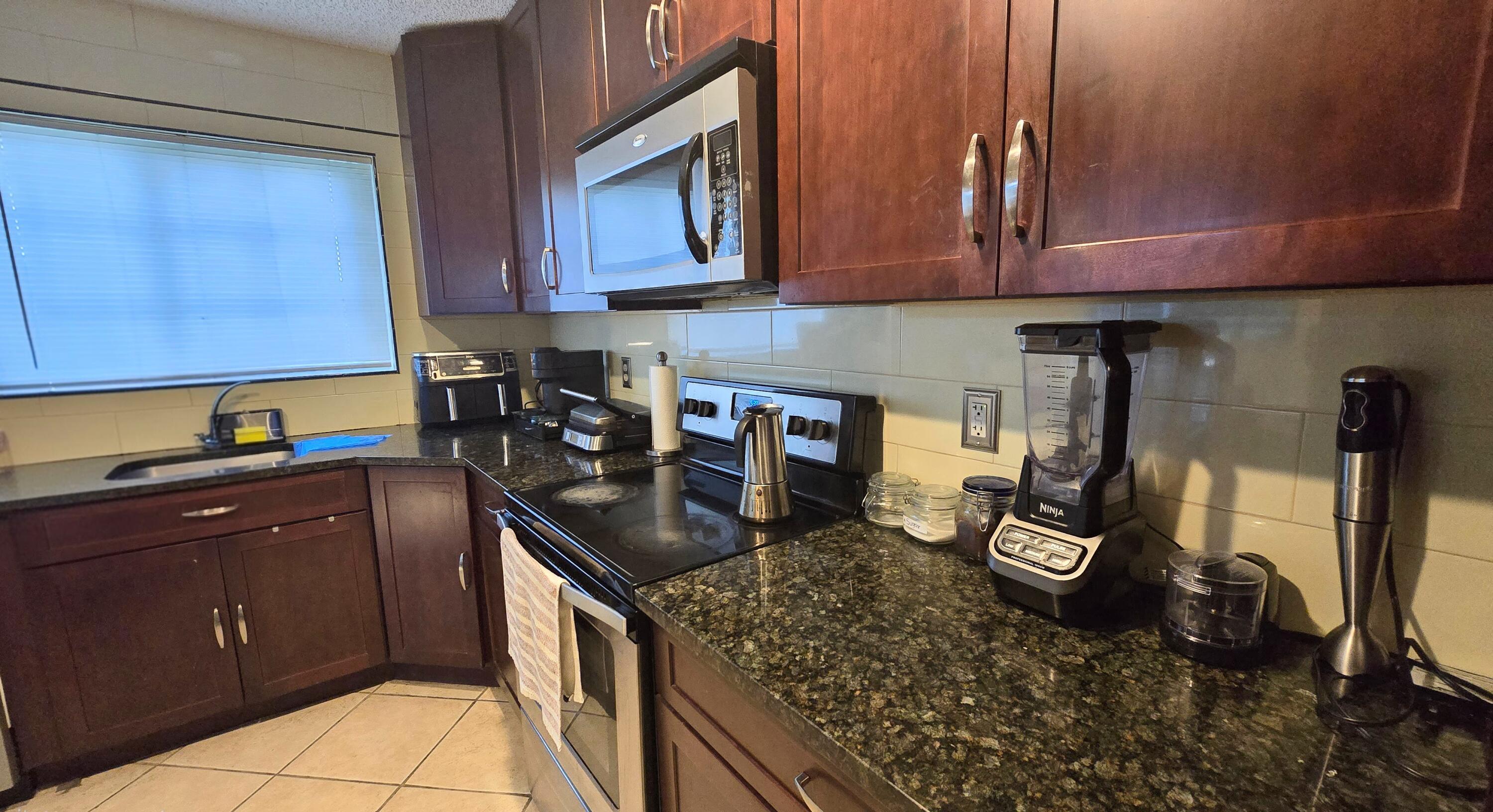 6241 NW 74th Court, Parkland, FL 33067, Parkland - Photo 5
