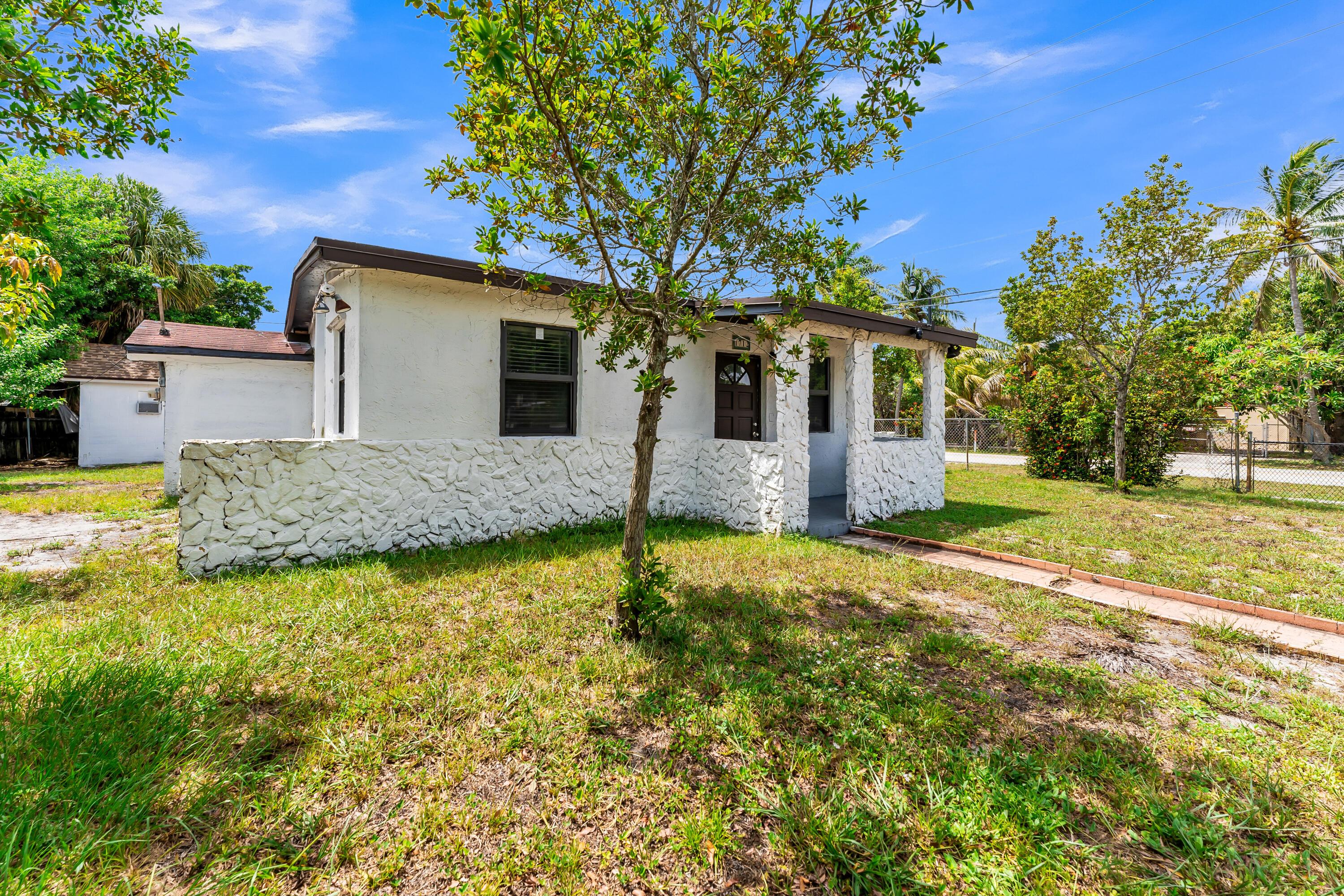 1712 NE 50TH Court, Pompano Beach, FL 33064, Pompano Beach - Photo 5