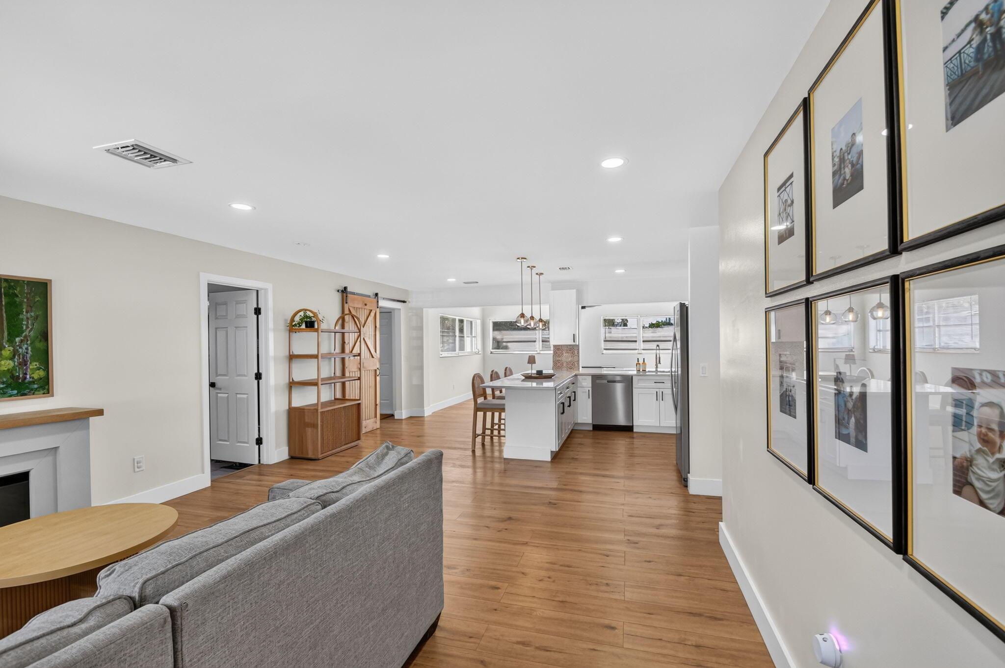 432 W Shadyside Circle, West Palm Beach, FL 33415, West Palm Beach - Photo 4