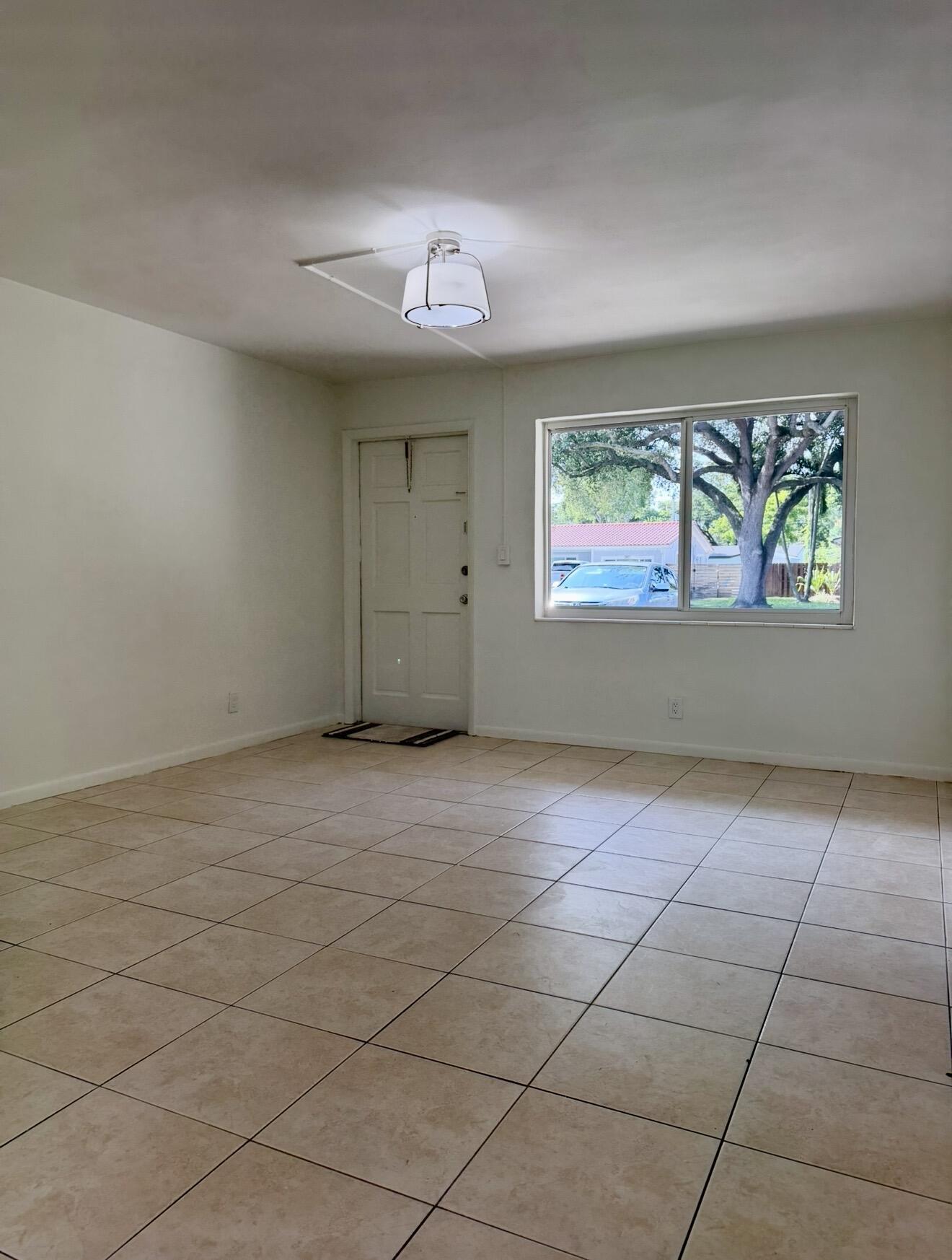 5210 SW 90th Way 2, Cooper City, FL 33328, Cooper City - Photo 2