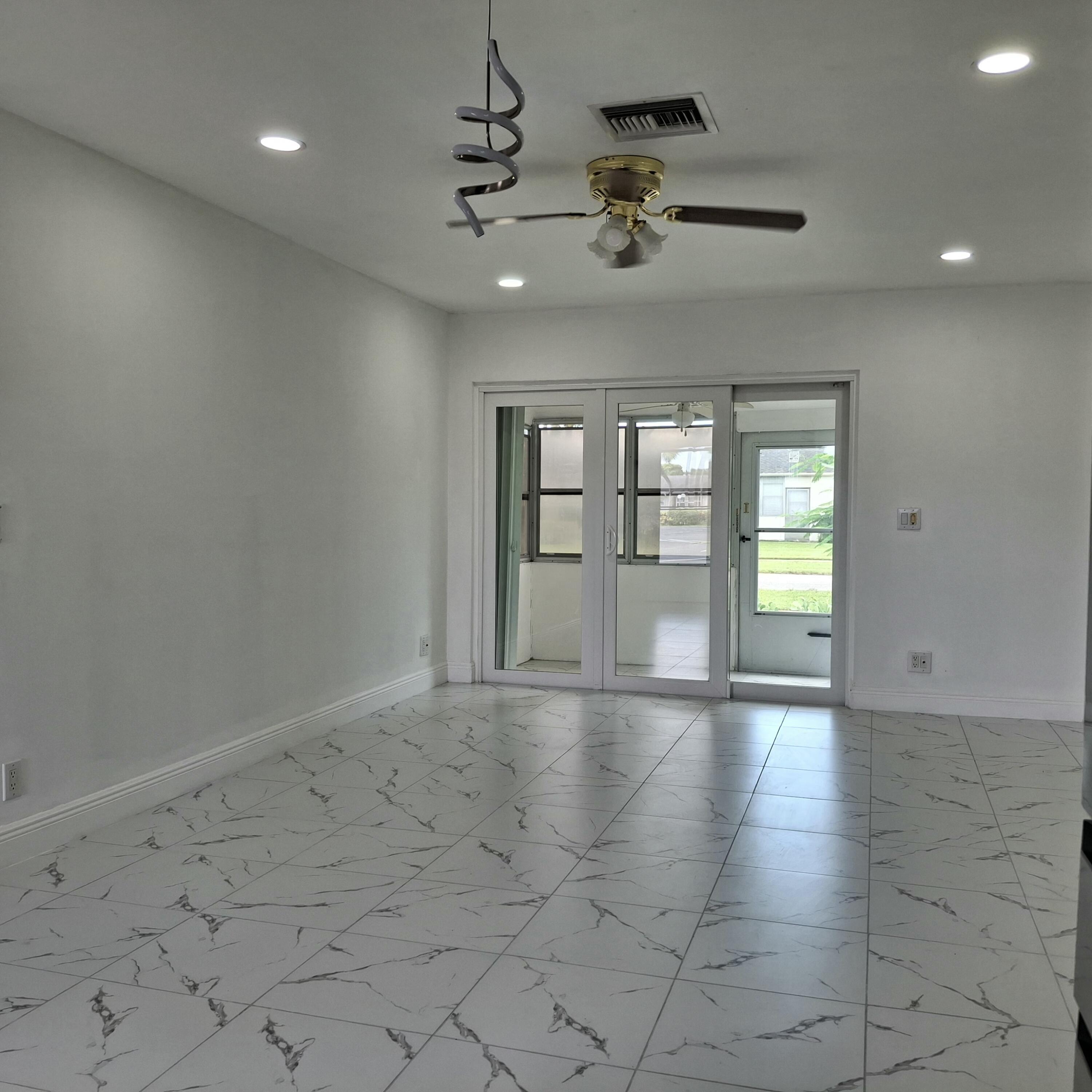 2739 Emory Drive W J, West Palm Beach, FL 33415, West Palm Beach - Photo 3