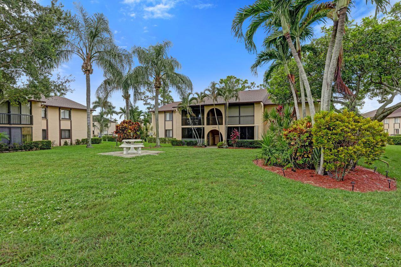 429 Pine Glen Lane C-2, Greenacres, FL 33463, Greenacres - Photo 3