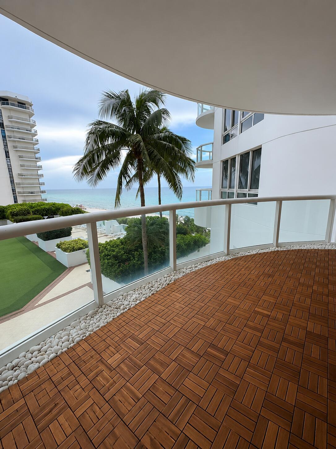 6365 Collins Avenue 811, Miami Beach, FL 33141, Miami Beach - Photo 5