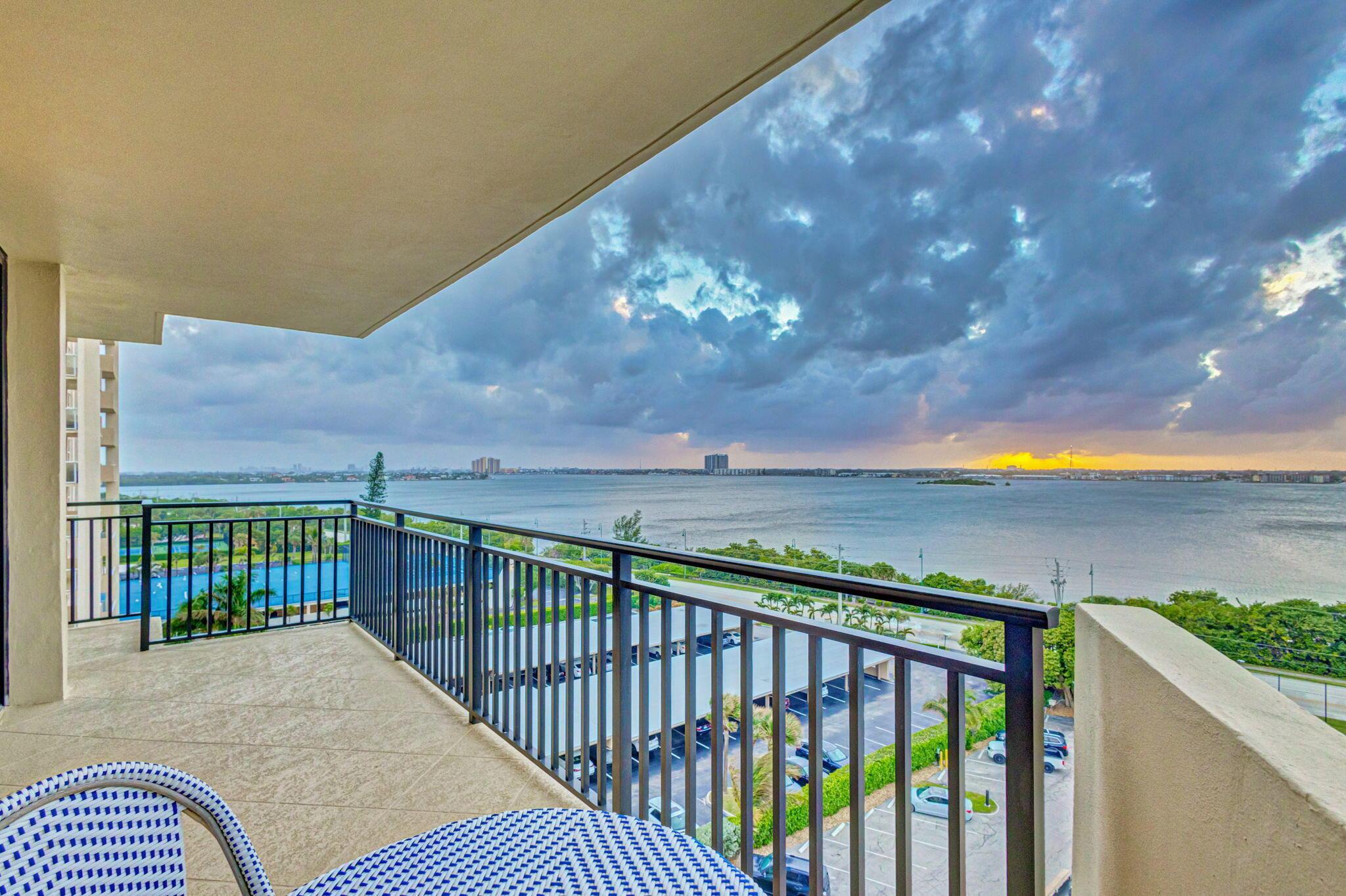 5460 N Ocean Drive 7C, Singer Island, FL 33404, Singer Island - Photo 3