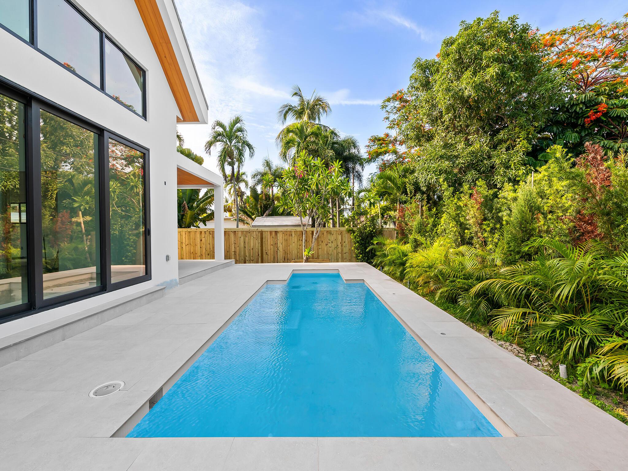 1628 NE 17th Avenue, Fort Lauderdale, FL 33305, Fort Lauderdale - Photo 5