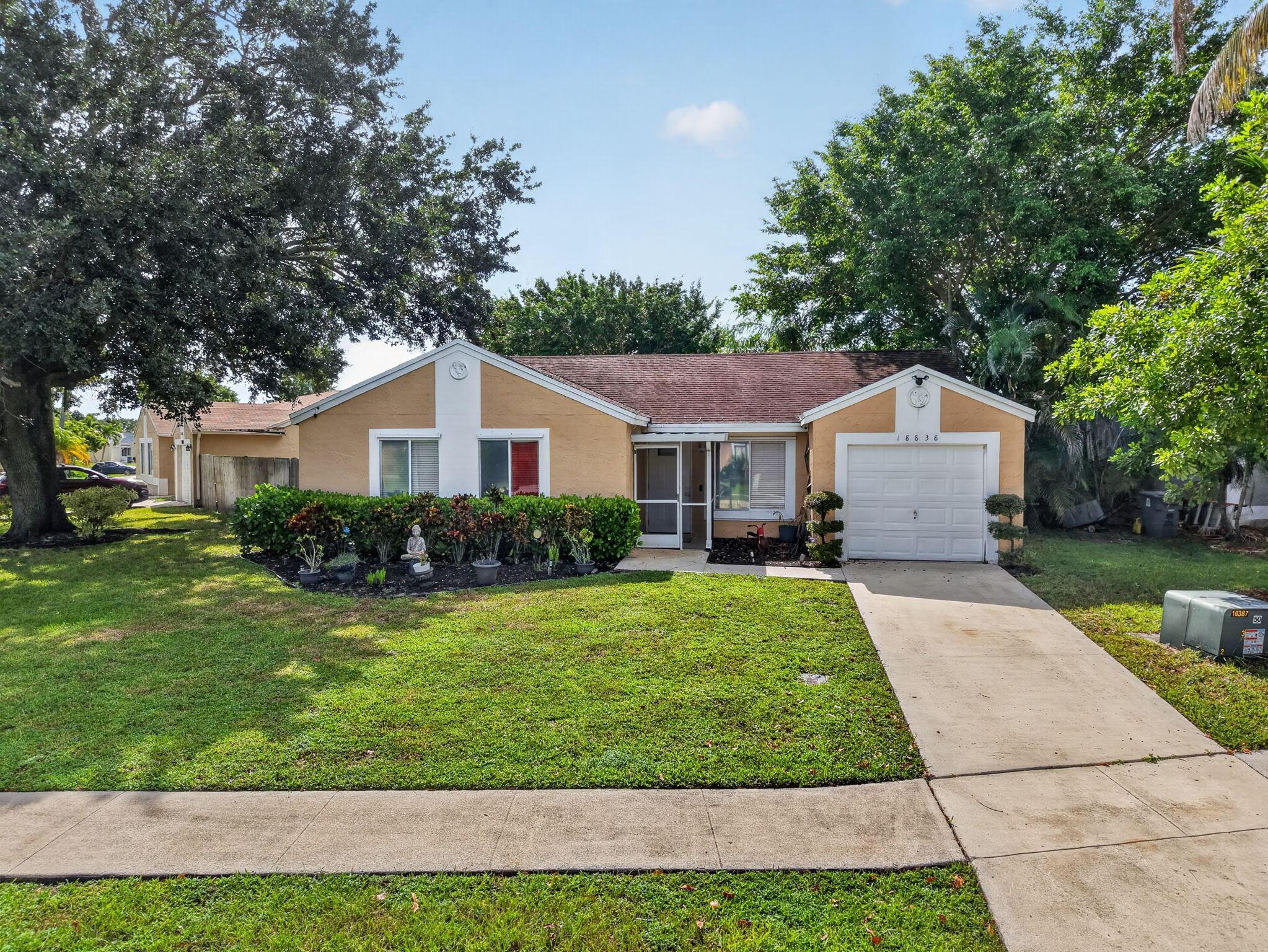 18838 Cloud Lake Circle, Boca Raton, FL 33496, Boca Raton - Photo 2