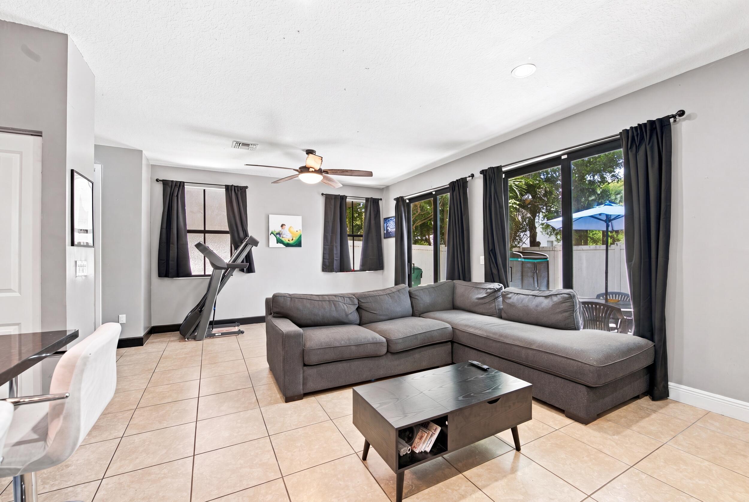 4817 NW 59th Street, Tamarac, FL 33319, Tamarac - Photo 5