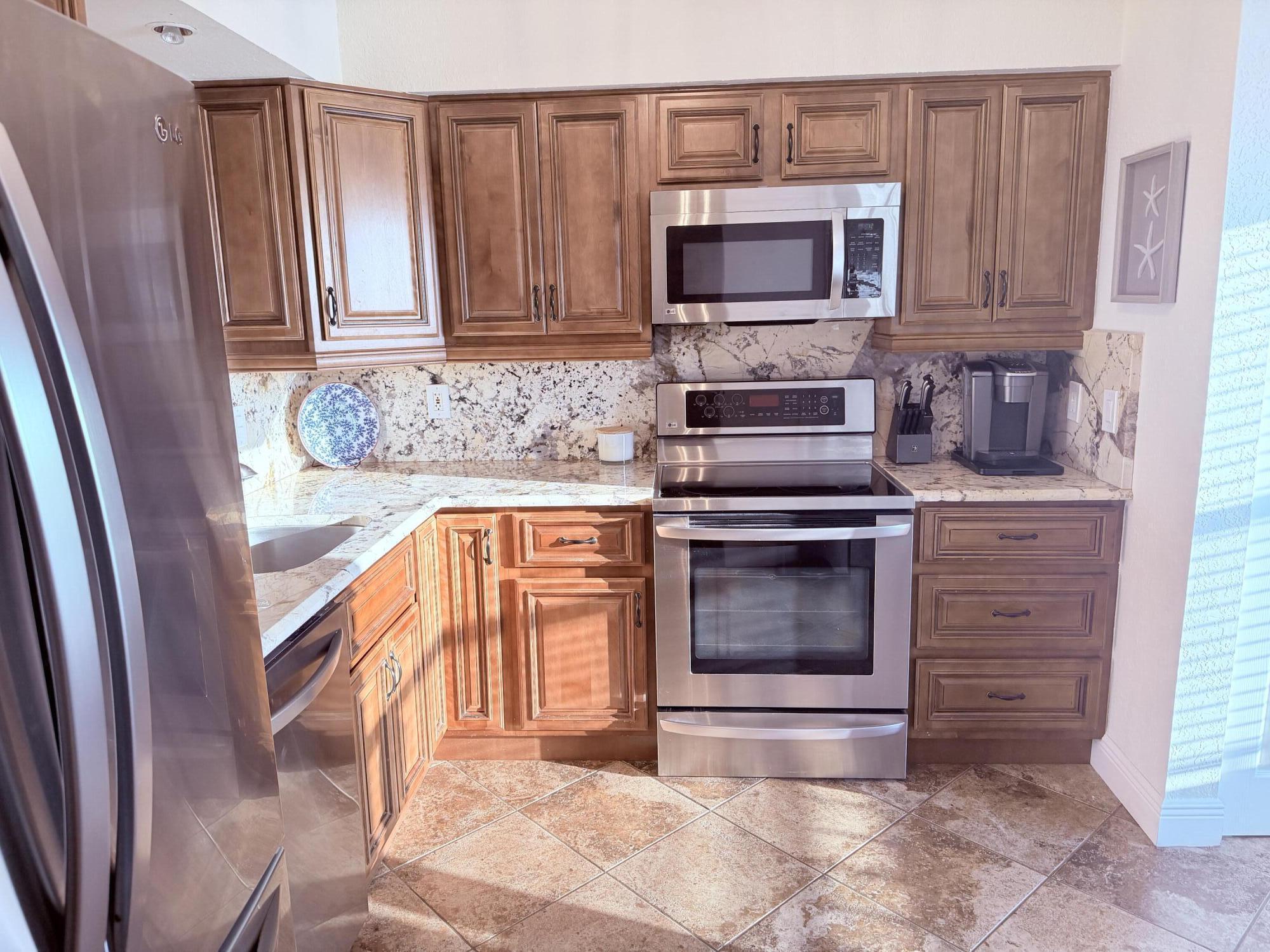 4550 NW 18th Avenue 503, Deerfield Beach, FL 33064, Deerfield Beach - Photo 5