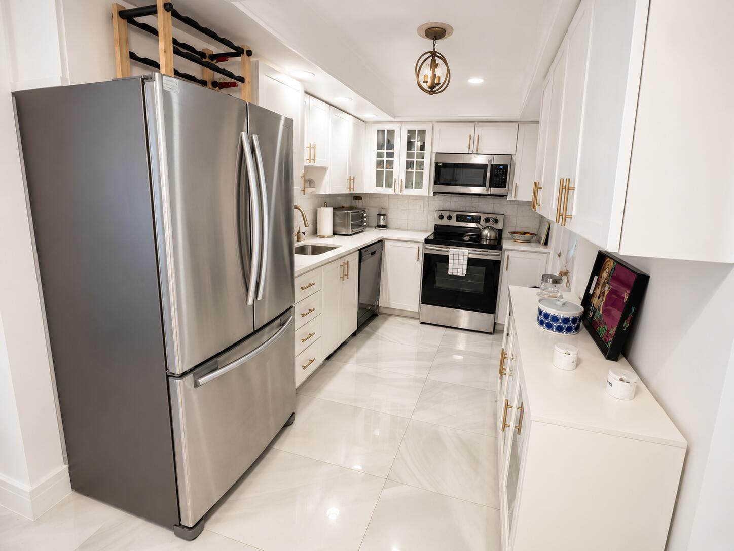 5570 Tamberlane Circle 329, Palm Beach Gardens, FL 33418, Palm Beach Gardens - Photo 2
