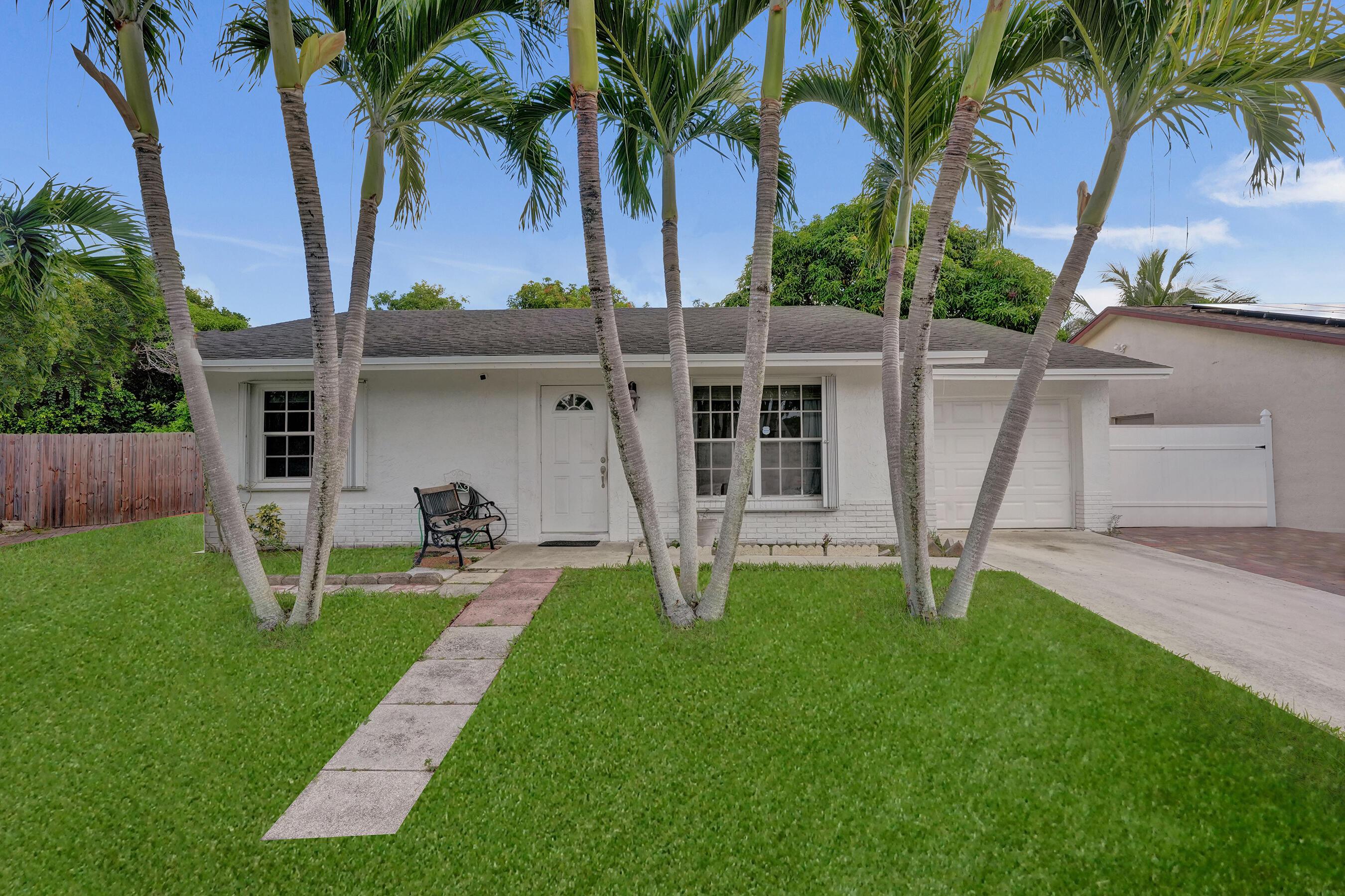 6134 E Wauconda Way E, Lake Worth, FL 33463, Lake Worth