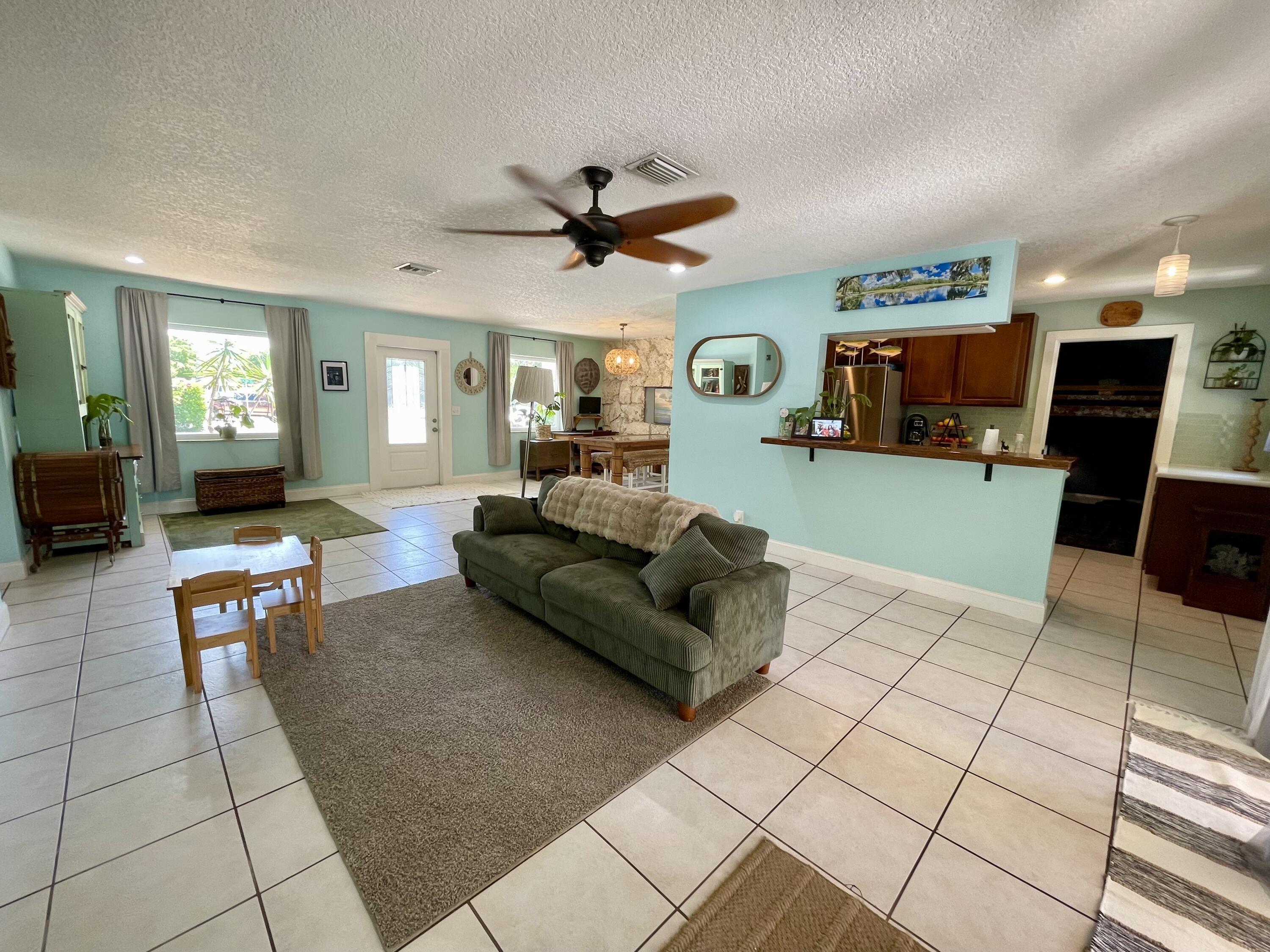 415 Beacon Street, Tequesta, FL 33469, Tequesta - Photo 5