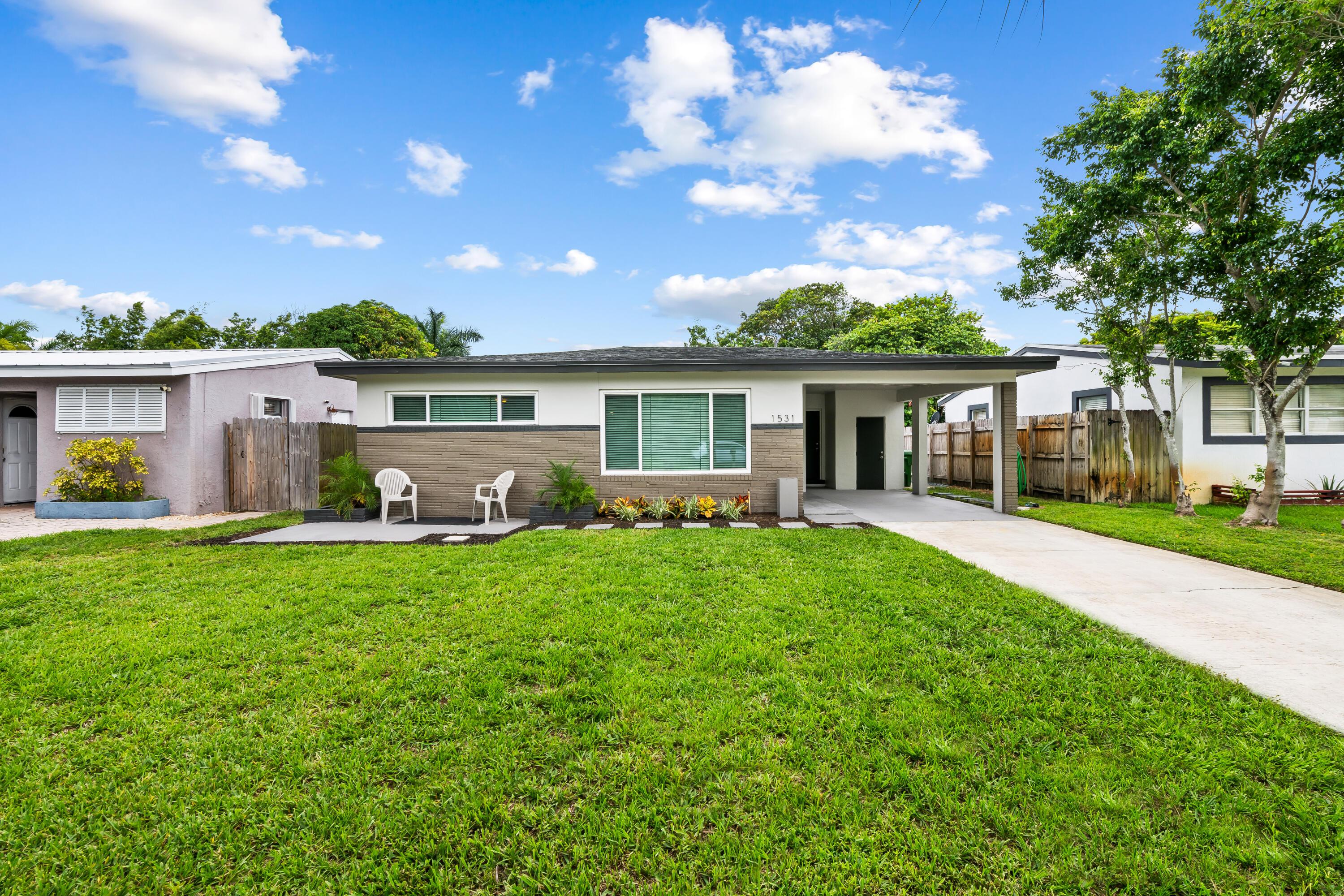 1531 NW 7th Avenue NW, Fort Lauderdale, FL 33311, Fort Lauderdale - Photo 2