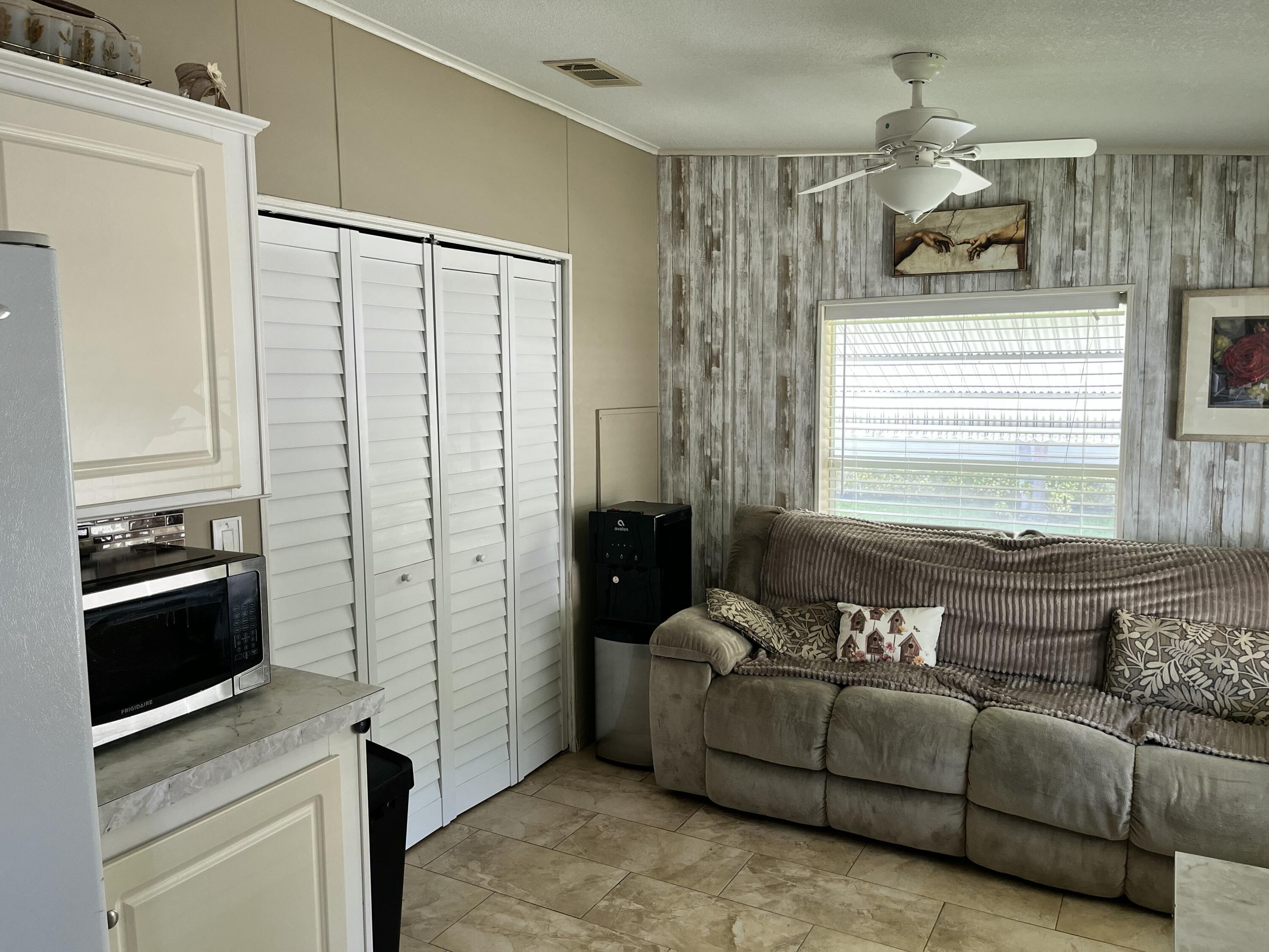2555 PGA Boulevard #448, Palm Beach Gardens, FL 33410, Palm Beach Gardens - Photo 4