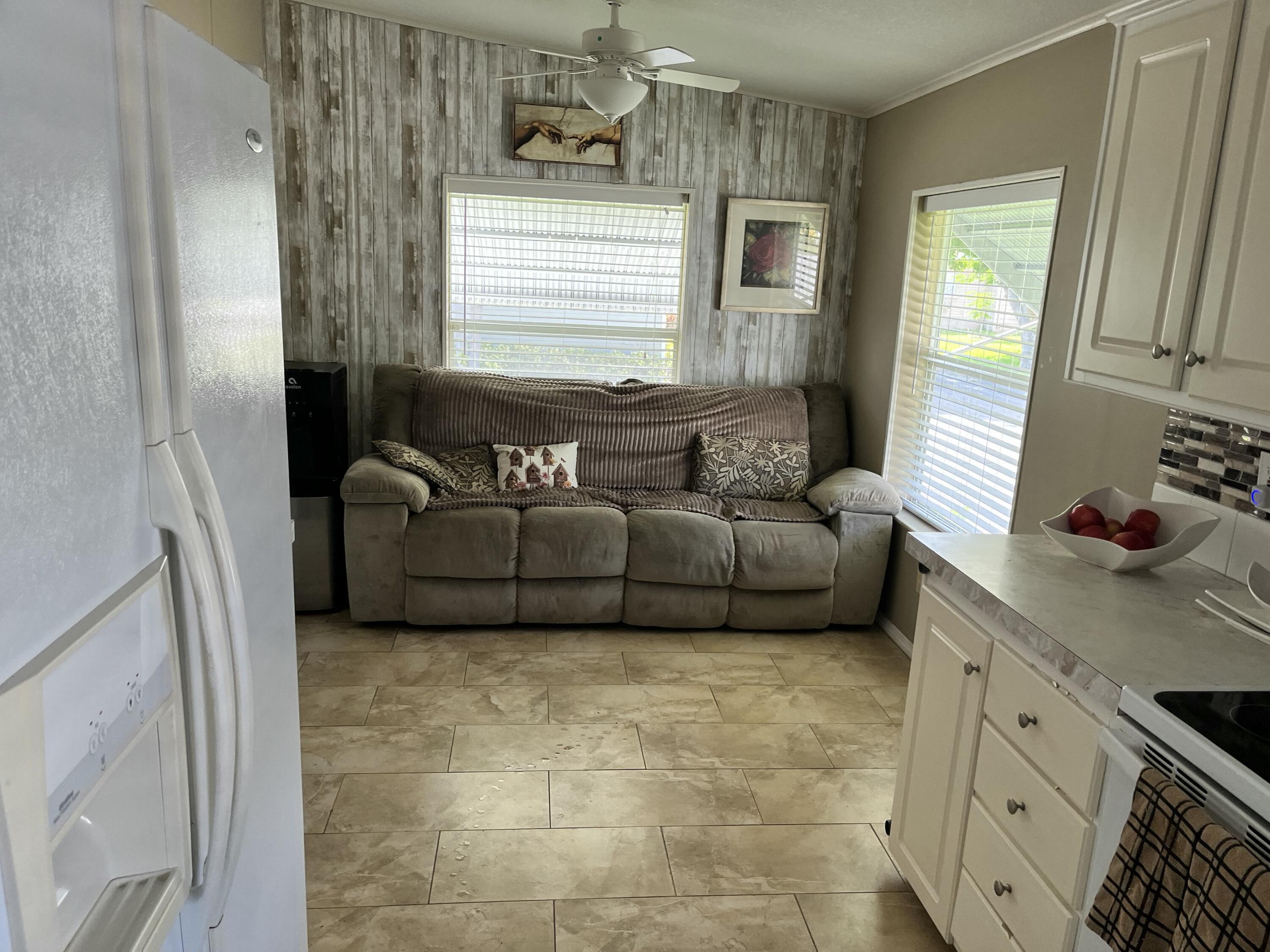 2555 PGA Boulevard #448, Palm Beach Gardens, FL 33410, Palm Beach Gardens - Photo 5