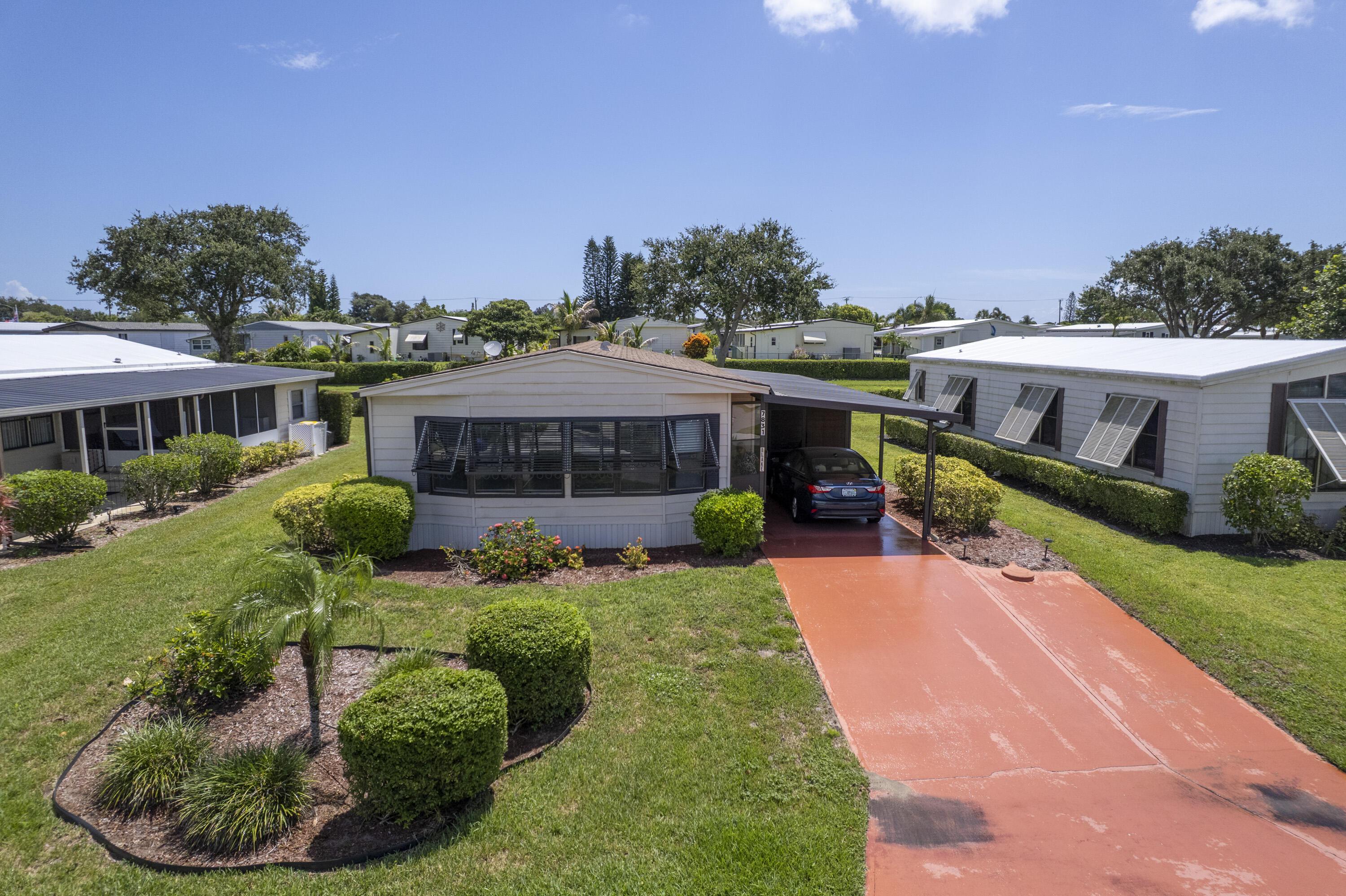 7831 SE Shenandoah Drive, Hobe Sound, FL 33455, Hobe Sound - Photo 2