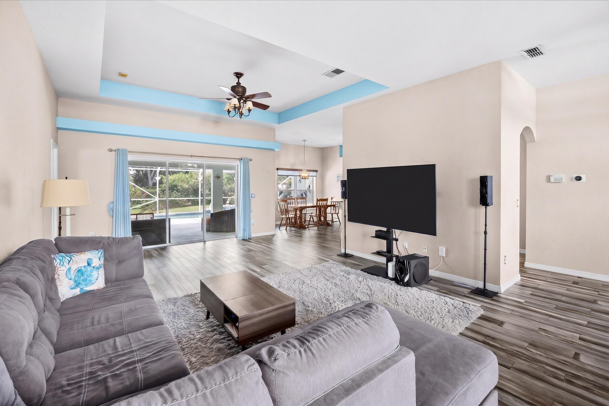 631 SE Stow Terrace, Port St. Lucie, FL 34984, Port St. Lucie - Photo 4